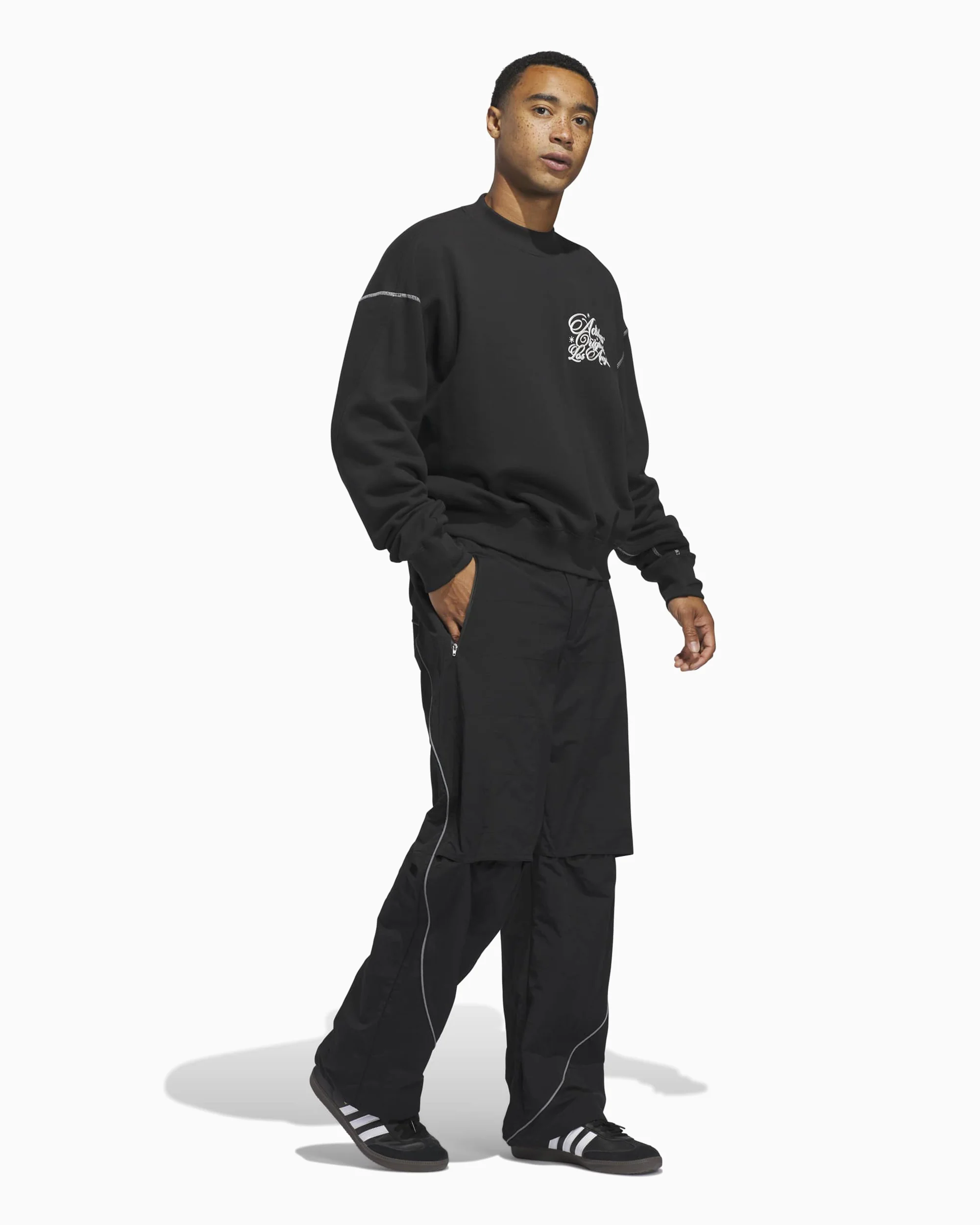 adidas Originals Airdrome Shield Relaxed Unisex Sweathose - Image 2