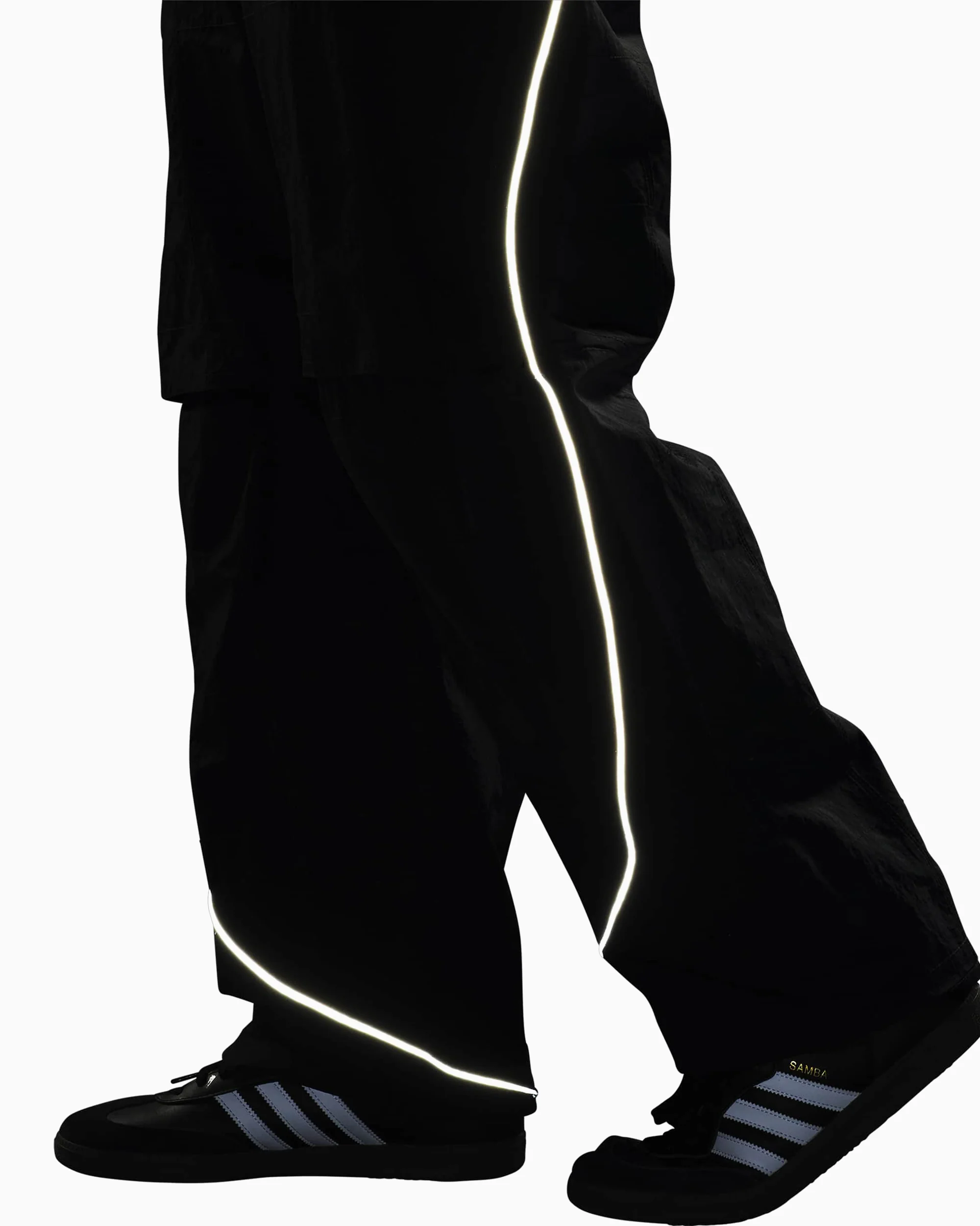 adidas Originals Airdrome Shield Relaxed Unisex Sweathose - Image 9