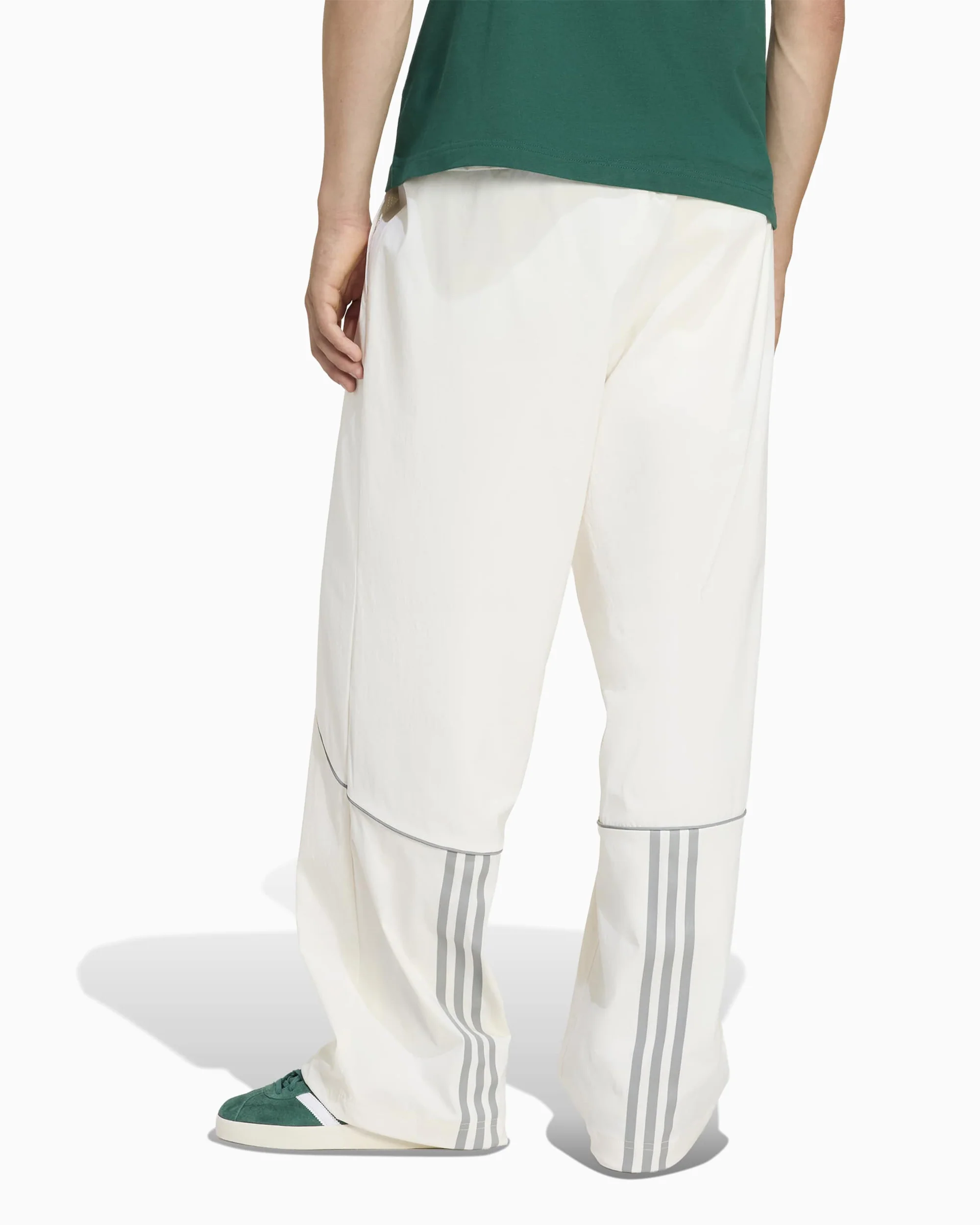 adidas Originals Consortium Relaxed Herren-Trainingshose - Image 4