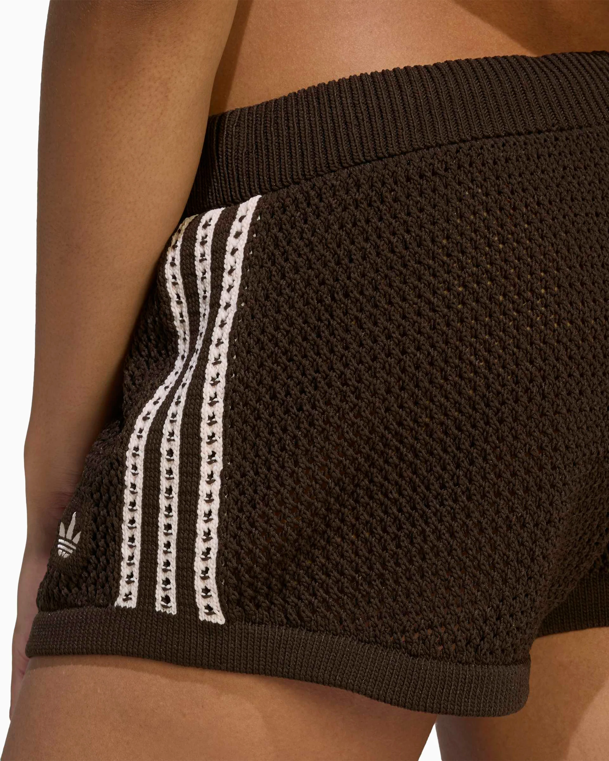adidas Originals Crochet Slim Damen-Shorts - Image 5