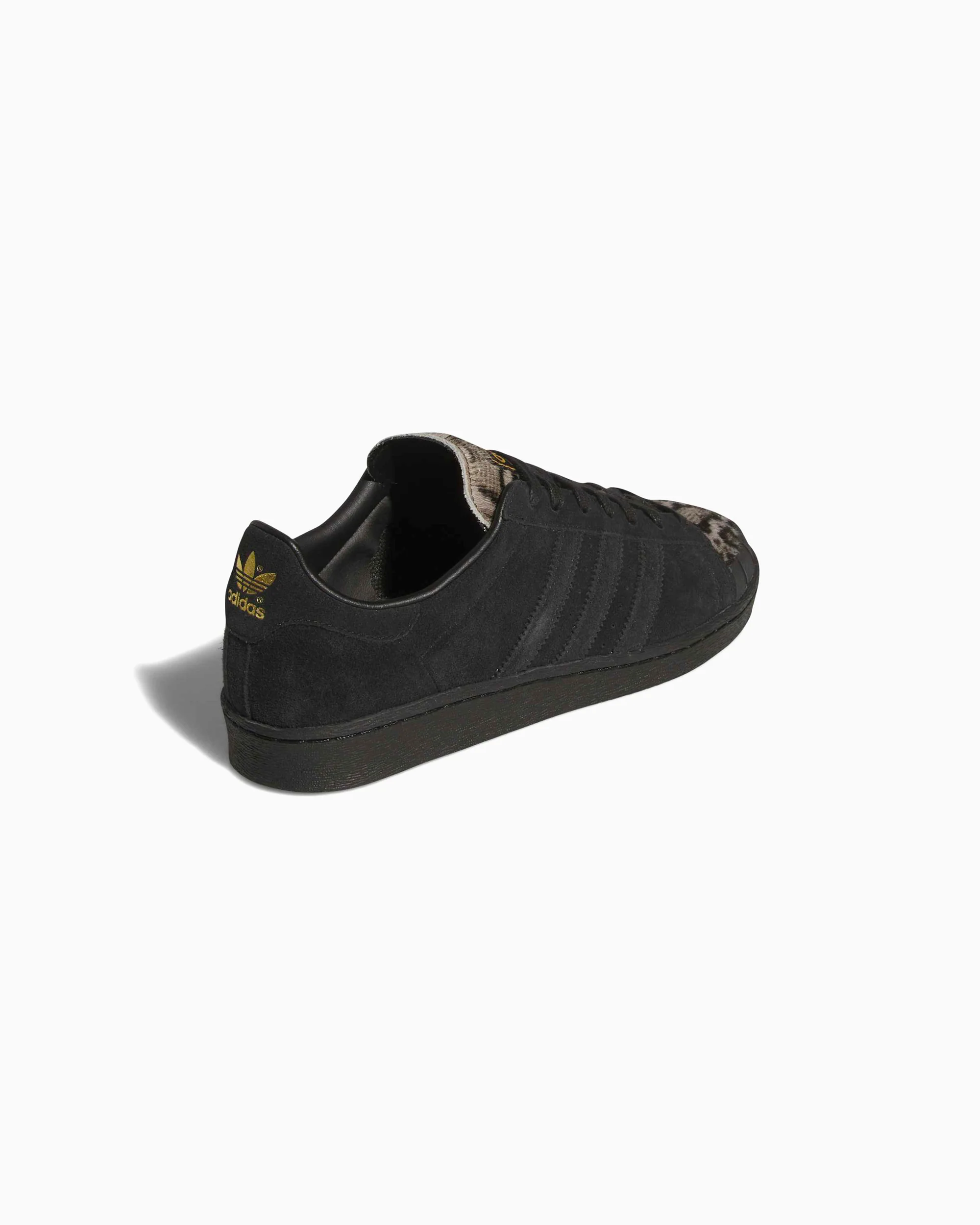 adidas Originals Jabbar Half Shell - Image 6
