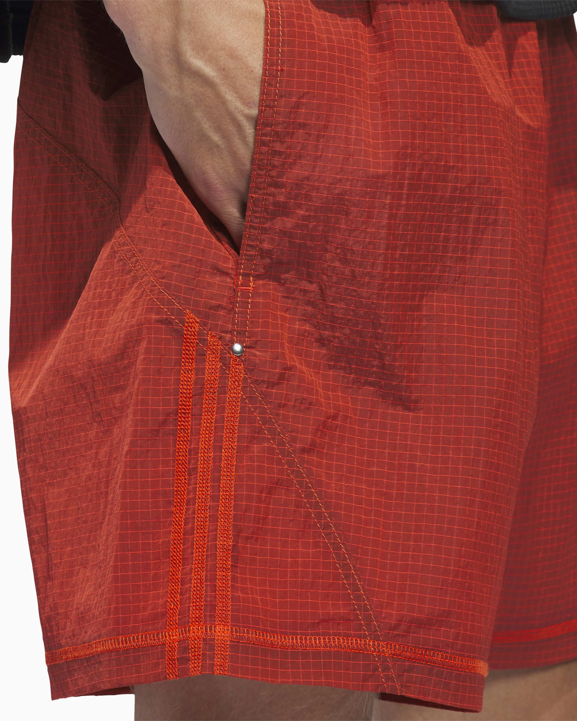 adidas Originals Long Beach Unisex Shorts - Image 5