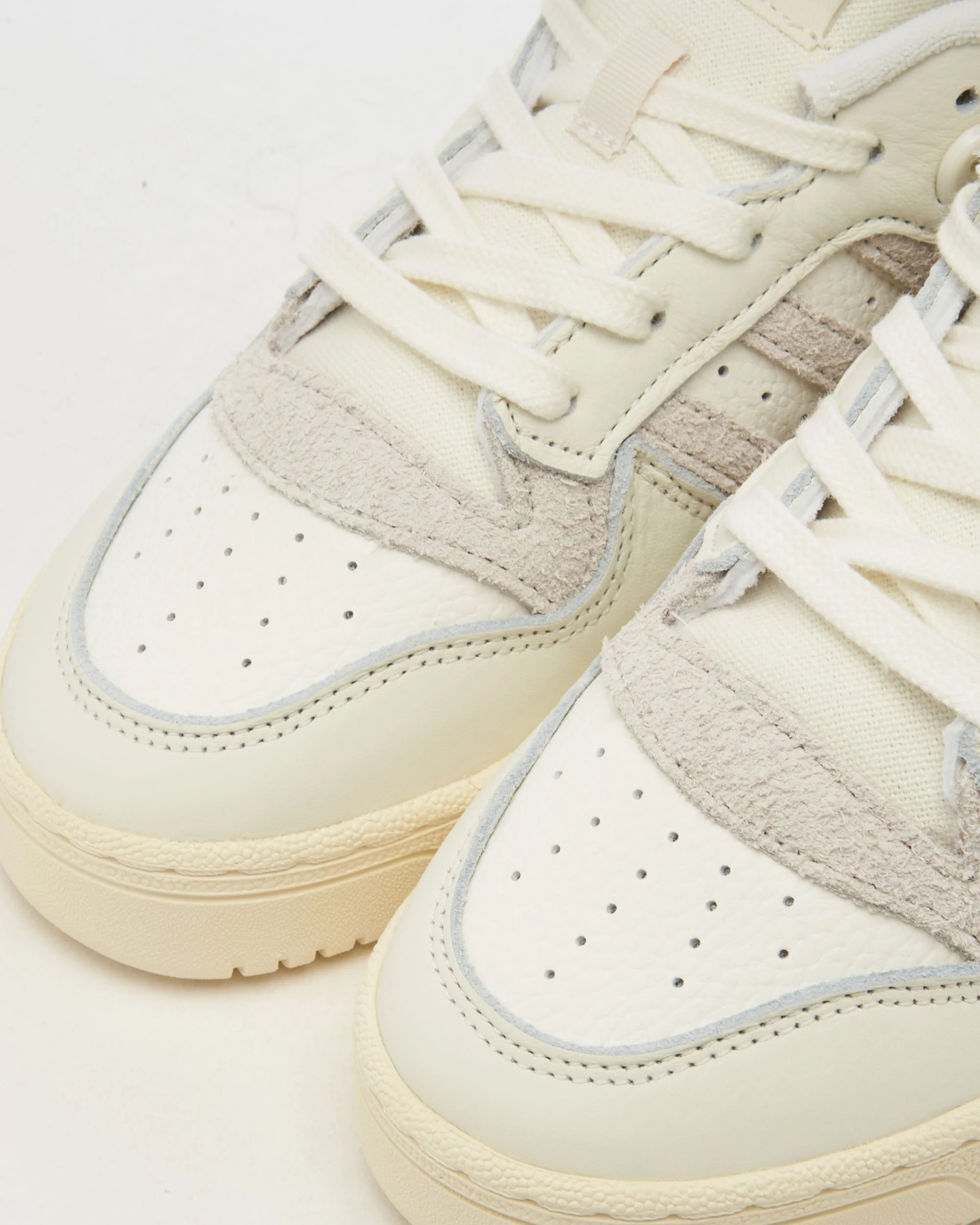 adidas Originals Rivalry 86 Low - Image 8