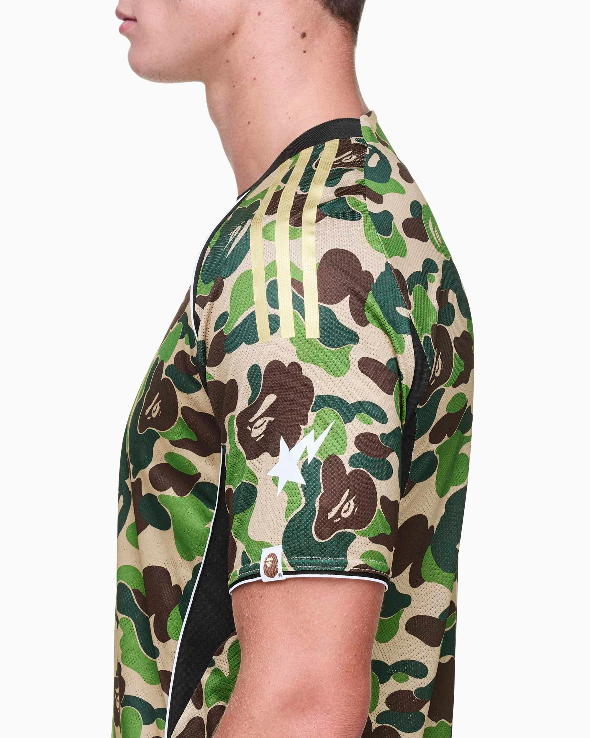 adidas Originals x BAPE Football Slim Herren-Jersey T-Shirt mit Grafik - Image 5