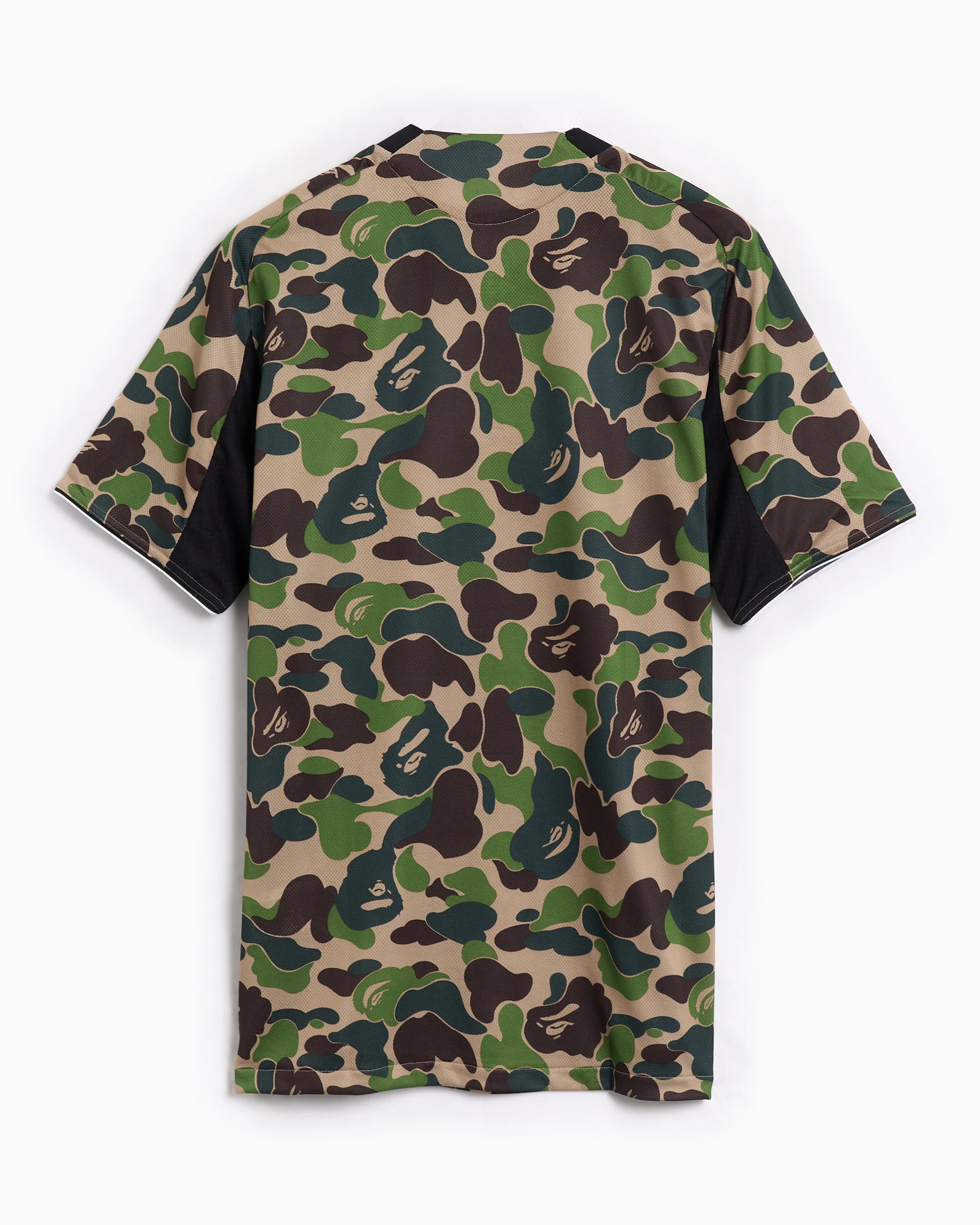 adidas Originals x BAPE Football Slim Herren-Jersey T-Shirt mit Grafik - Image 8