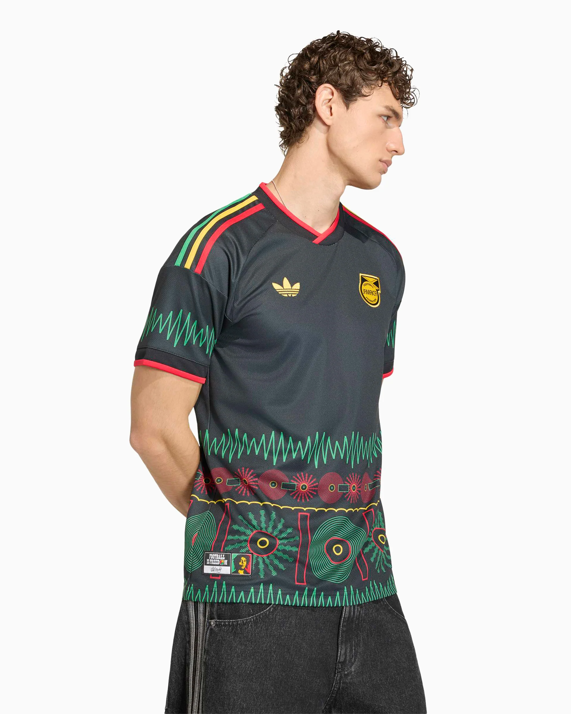 adidas Originals x Bob Marley Jamaica 26 Slim Herren-Jersey T-Shirt - Image 3