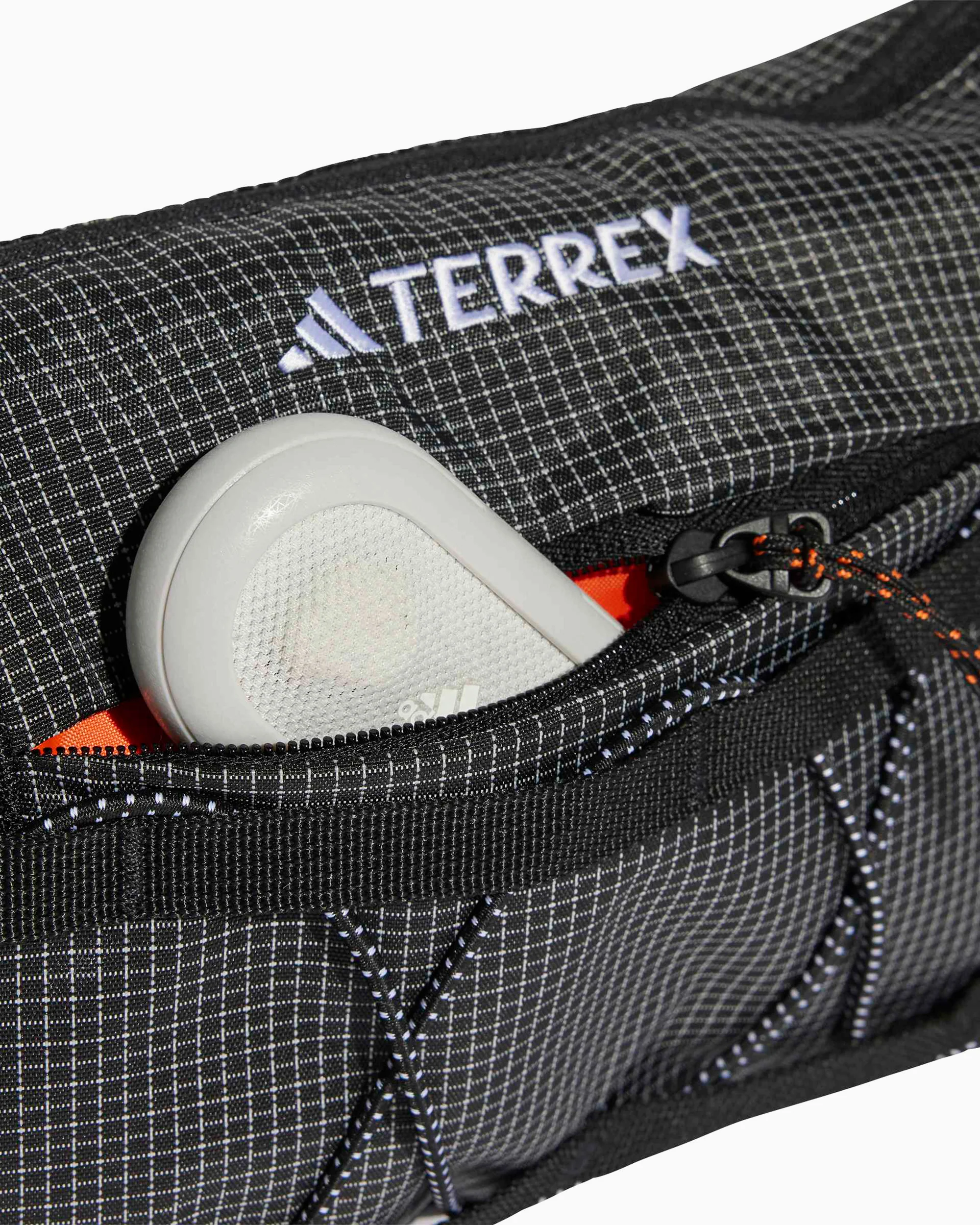 adidas® Terrex Hardware Multi Unisex Schultertasche - Image 5