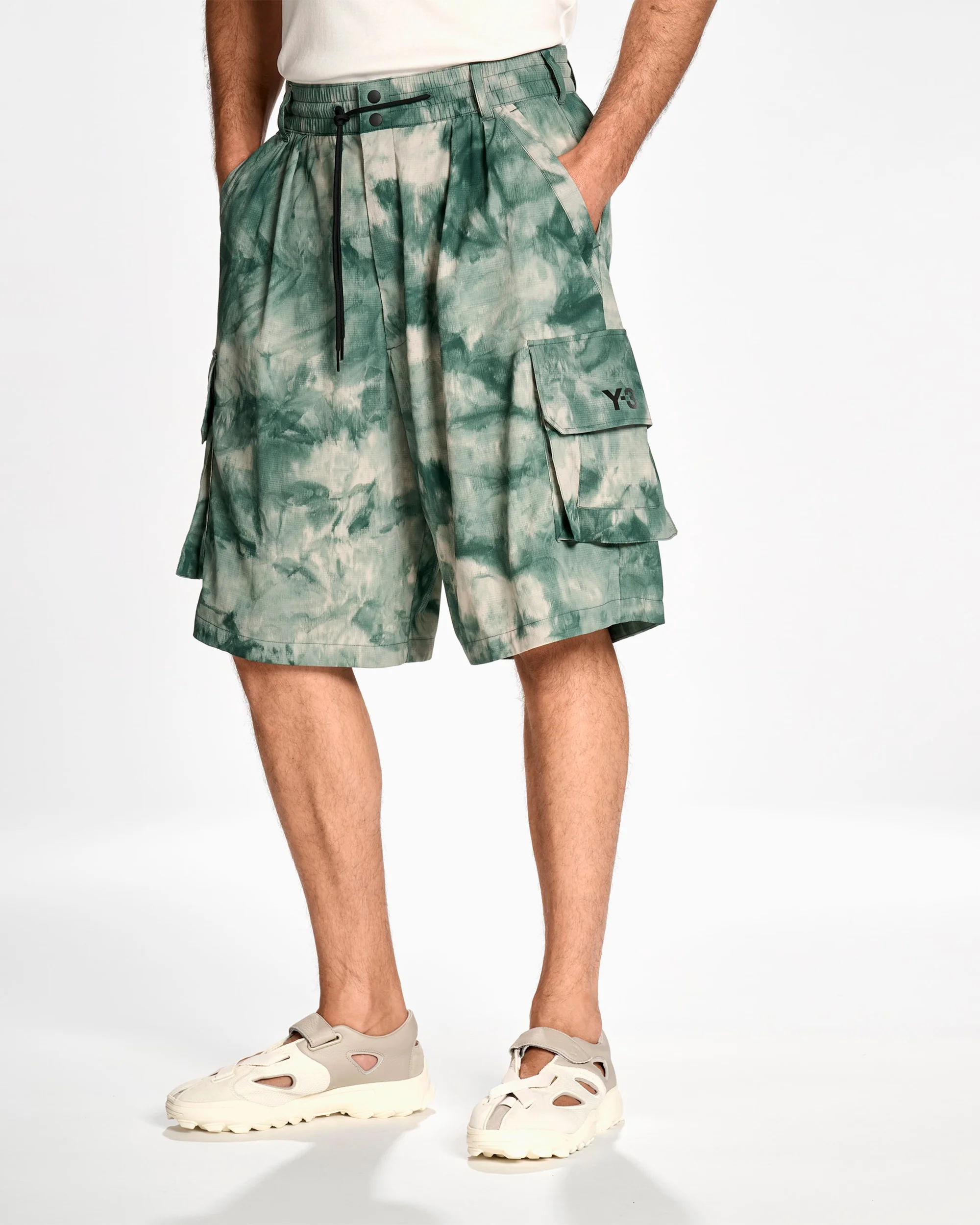 adidas Y-3 Oversize Herren-Shorts - Image 3