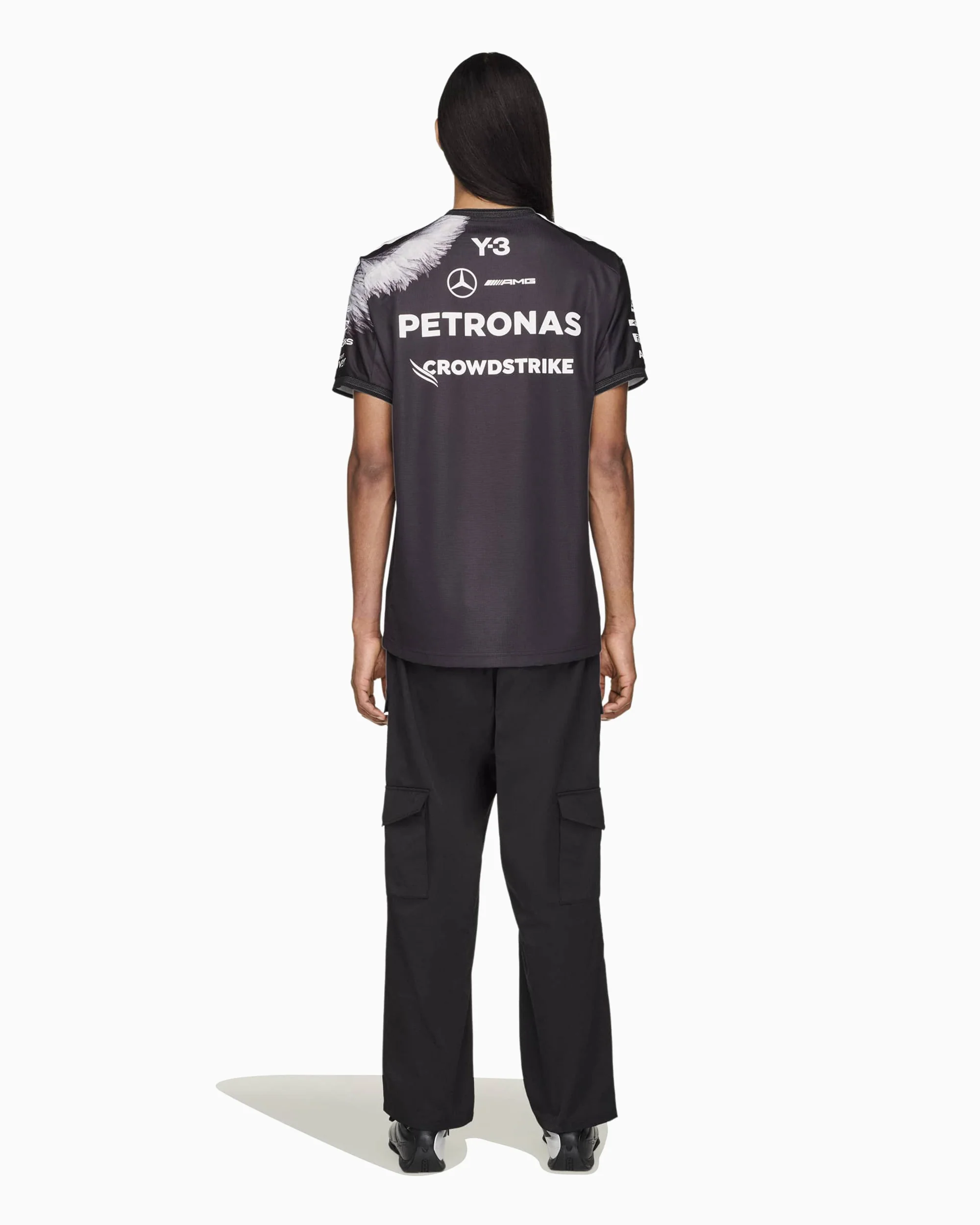 adidas Y-3 x Mercedes AMG Petronas Team F1 "Driver" Unisex T-Shirt mit Grafik - Image 5