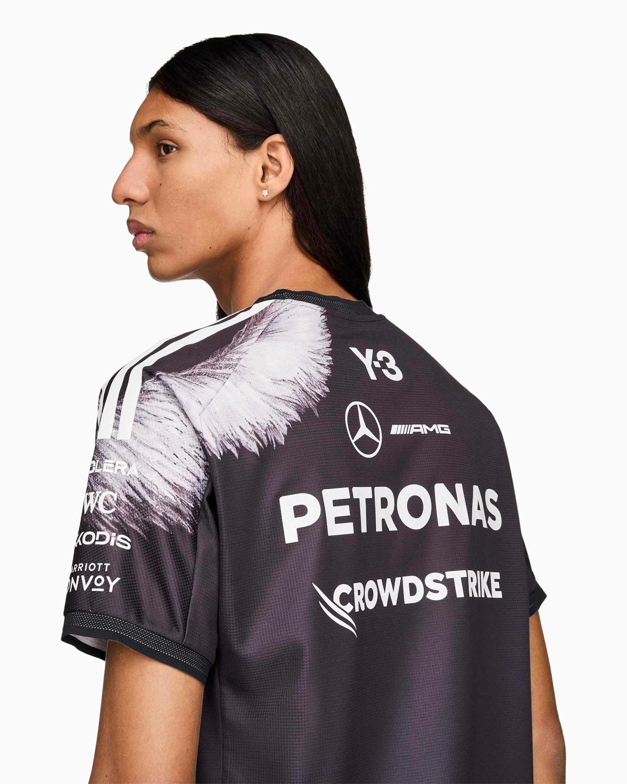 adidas Y-3 x Mercedes AMG Petronas Team F1 "Driver" Unisex T-Shirt mit Grafik - Image 6