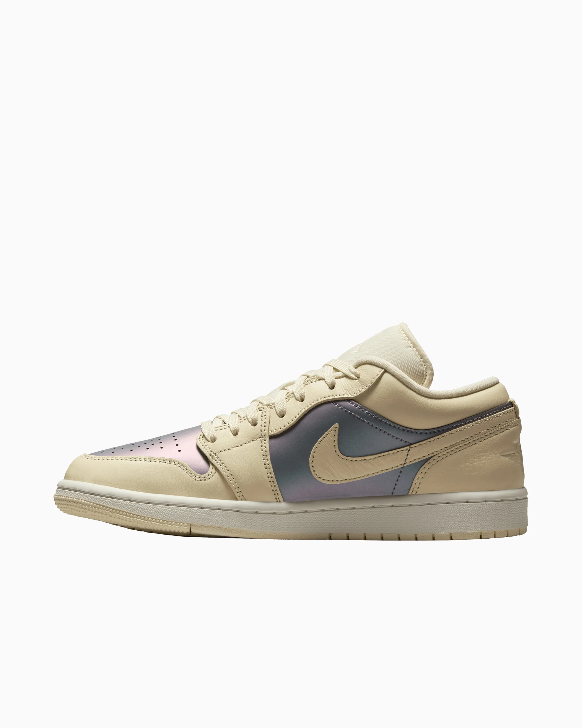 Air Jordan 1 Low SE - Image 2