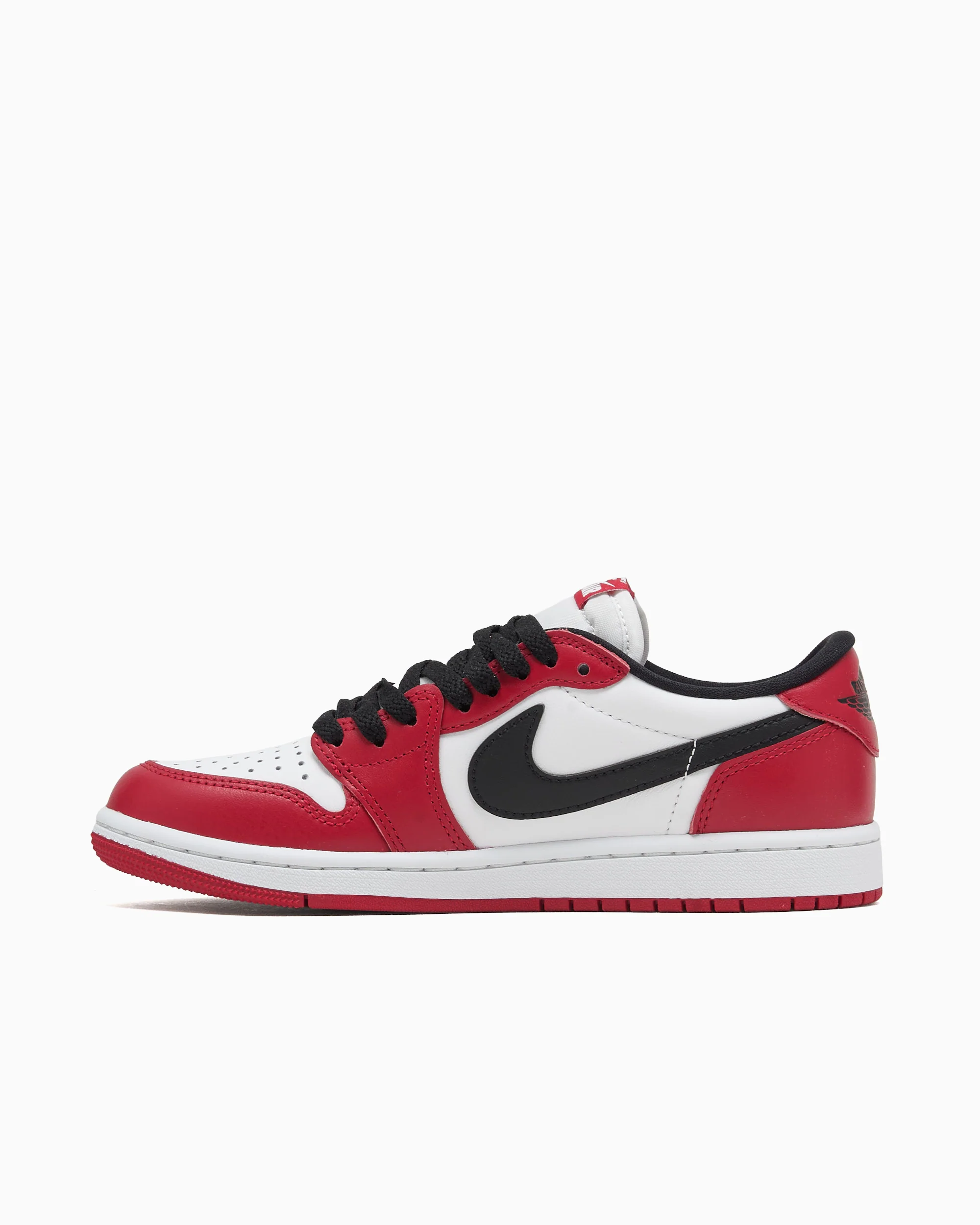 Air Jordan 1 Retro Low OG "Chicago 2025" - Image 2