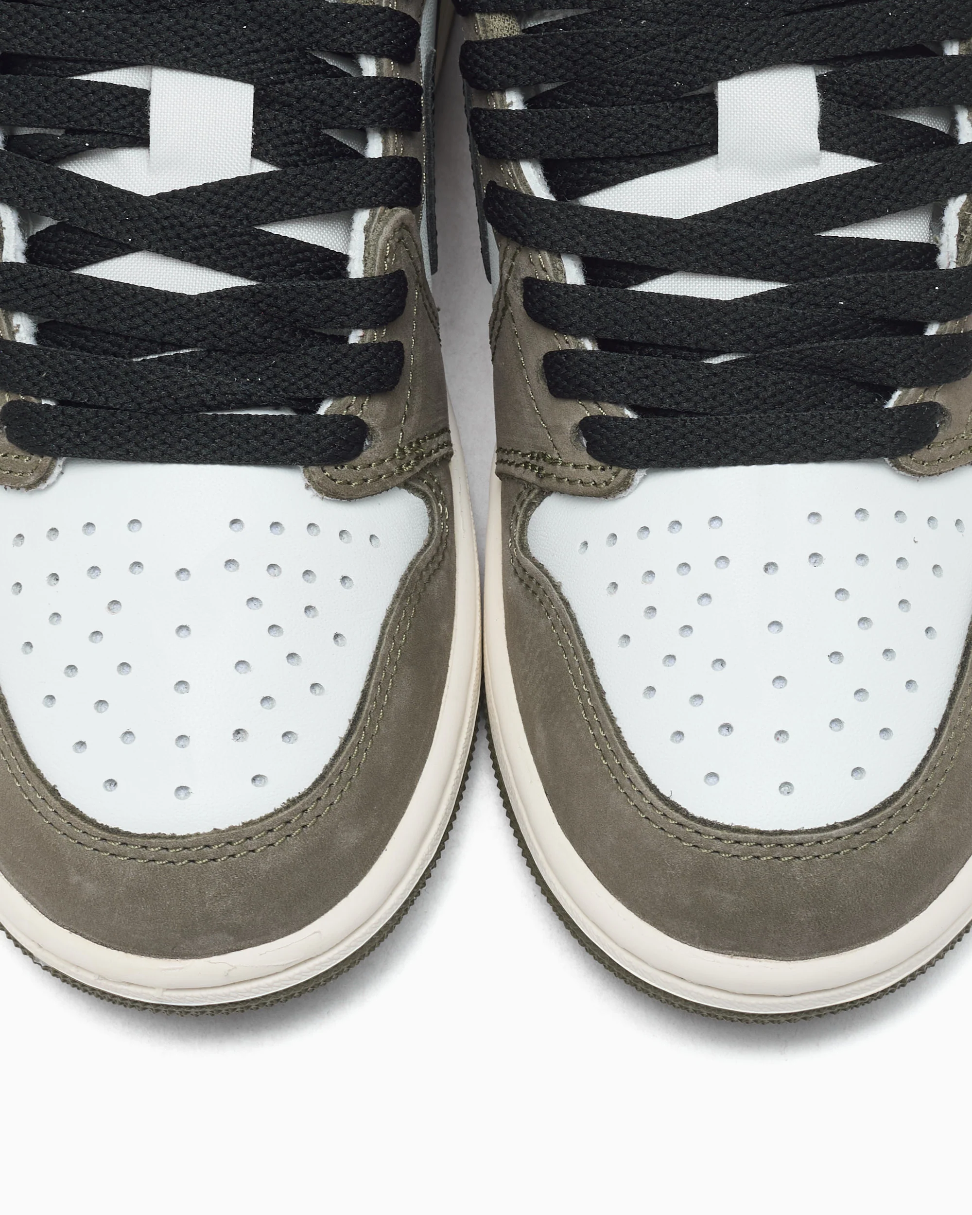 Air Jordan 1 Retro Low OG "Olive" - Image 7