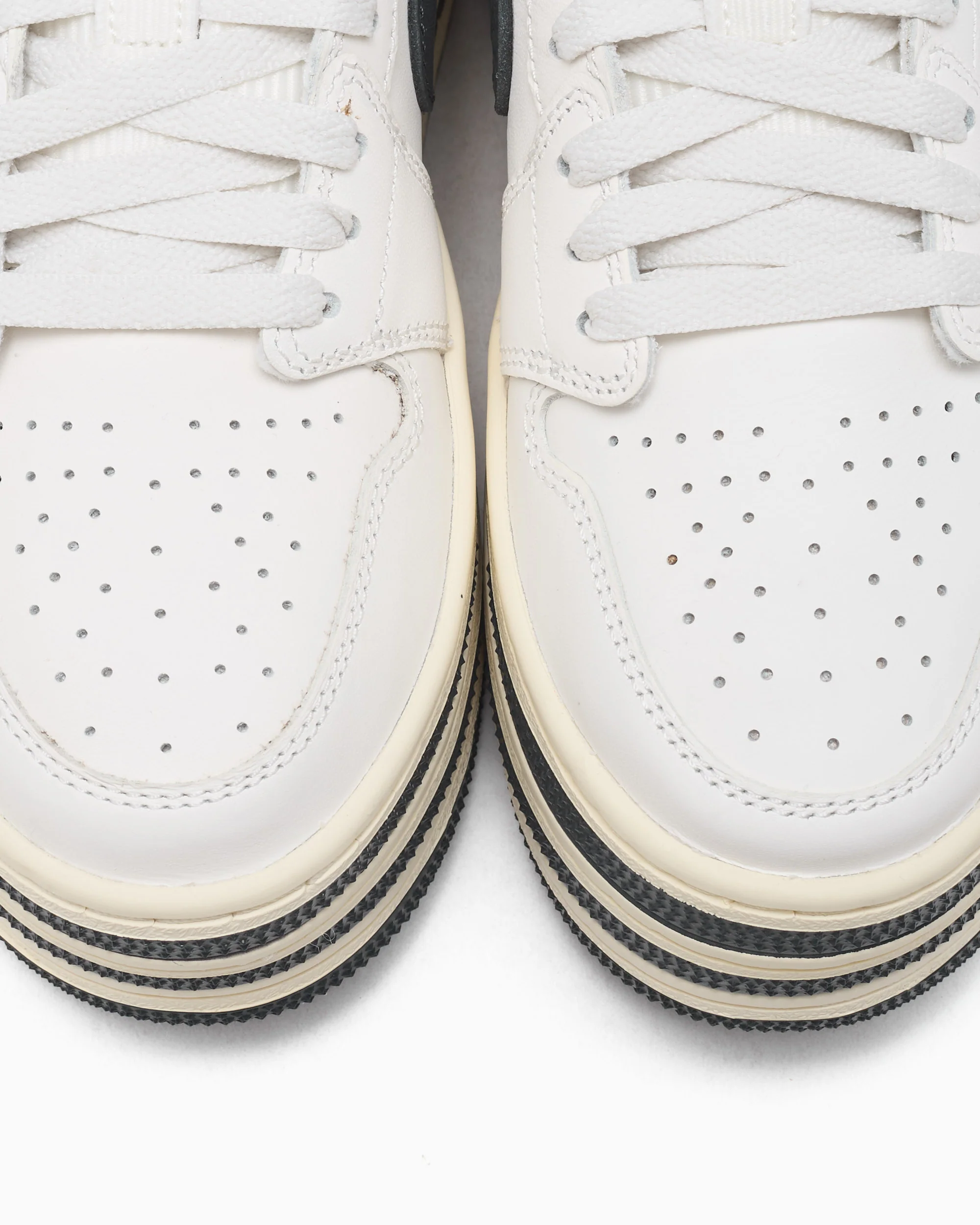 Air Jordan 1 Women's Triple Stack - Image 7