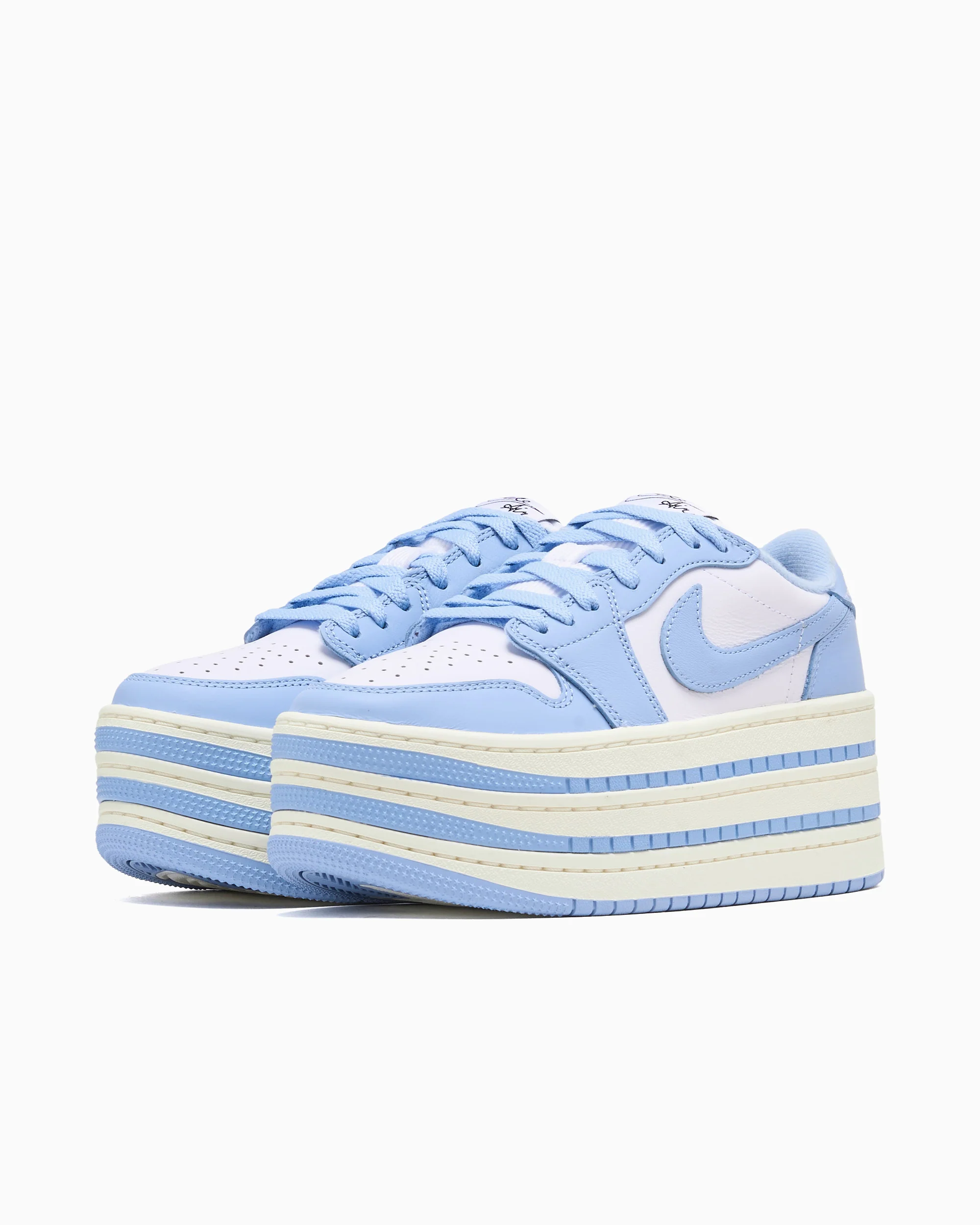Air Jordan 1 Women's Triple Stack - Image 5