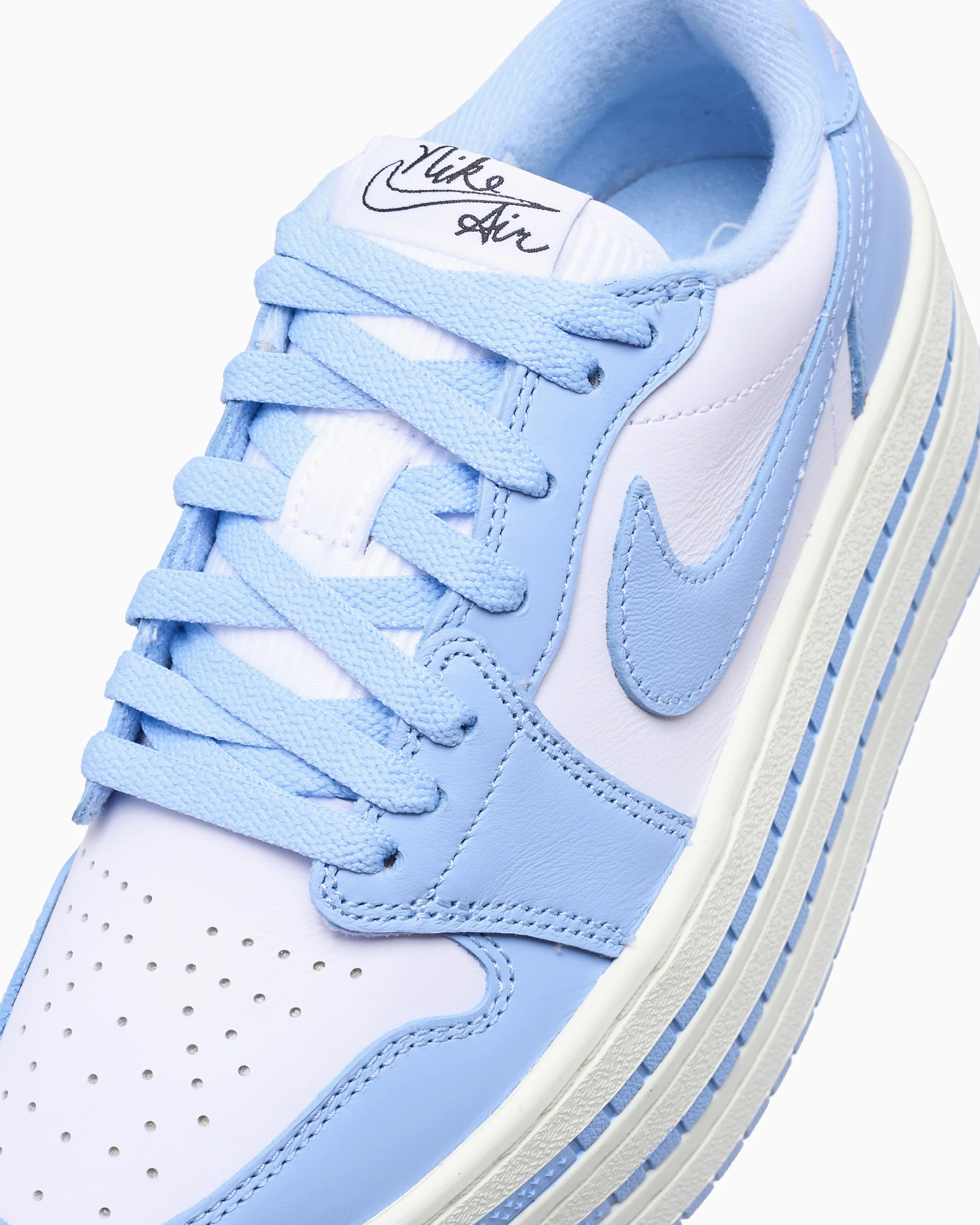 Air Jordan 1 Women's Triple Stack - Image 8