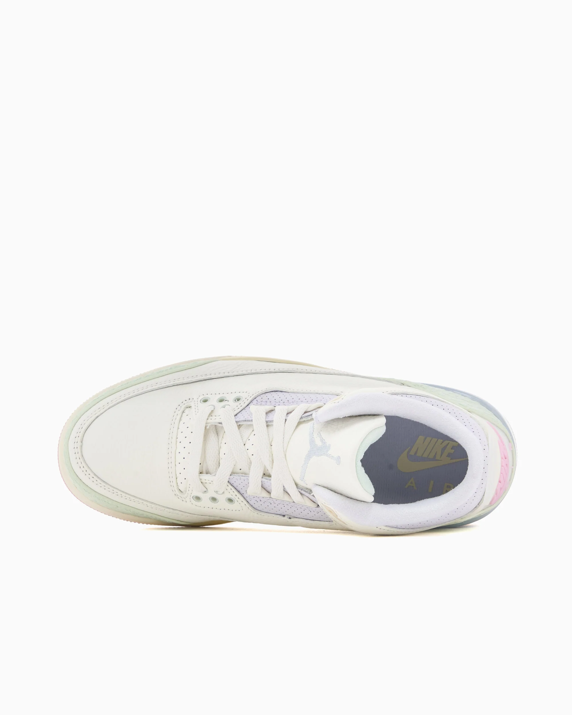 Air Jordan 3 Retro OG "Spring is in the Air" - Image 3