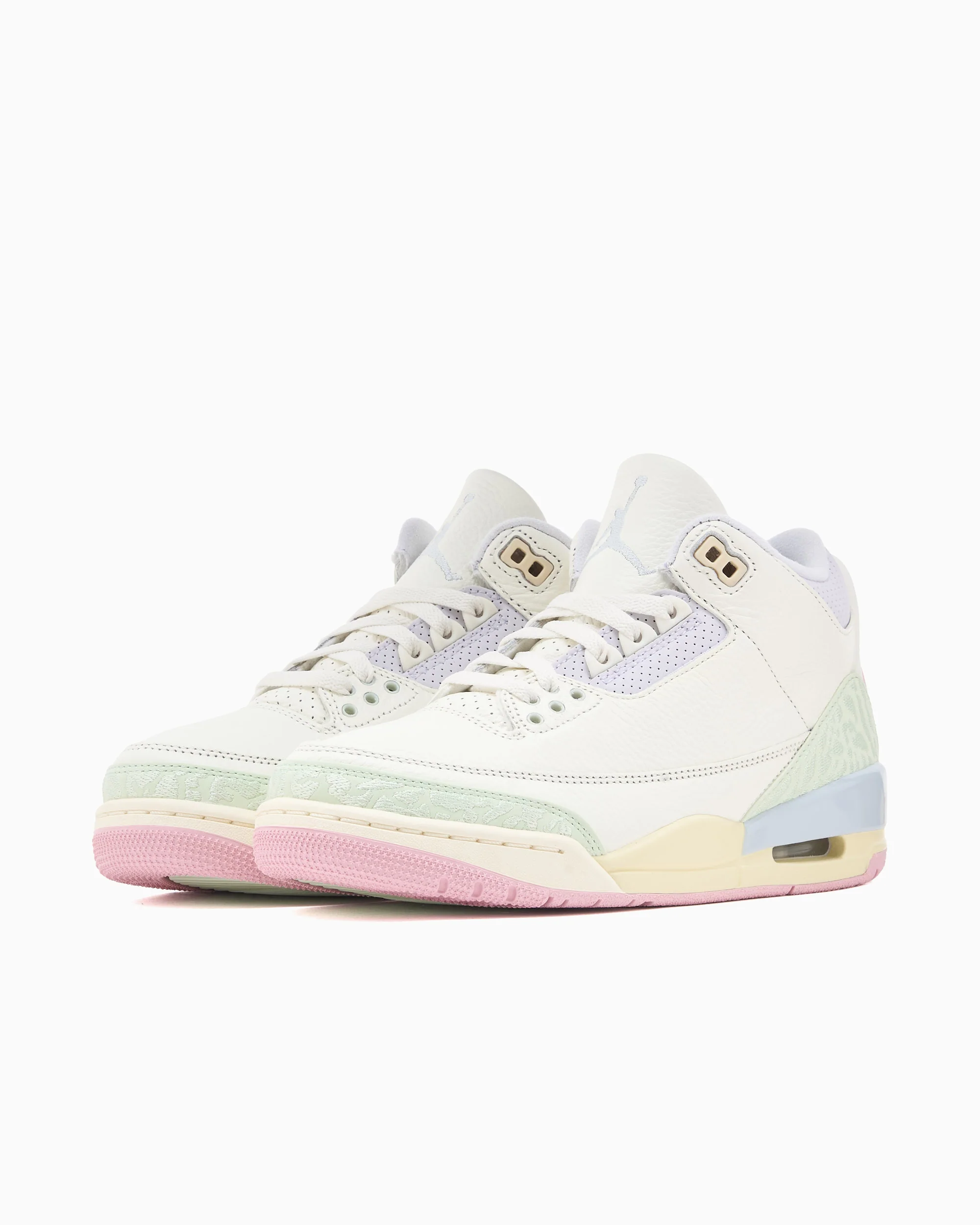 Air Jordan 3 Retro OG "Spring is in the Air" - Image 5