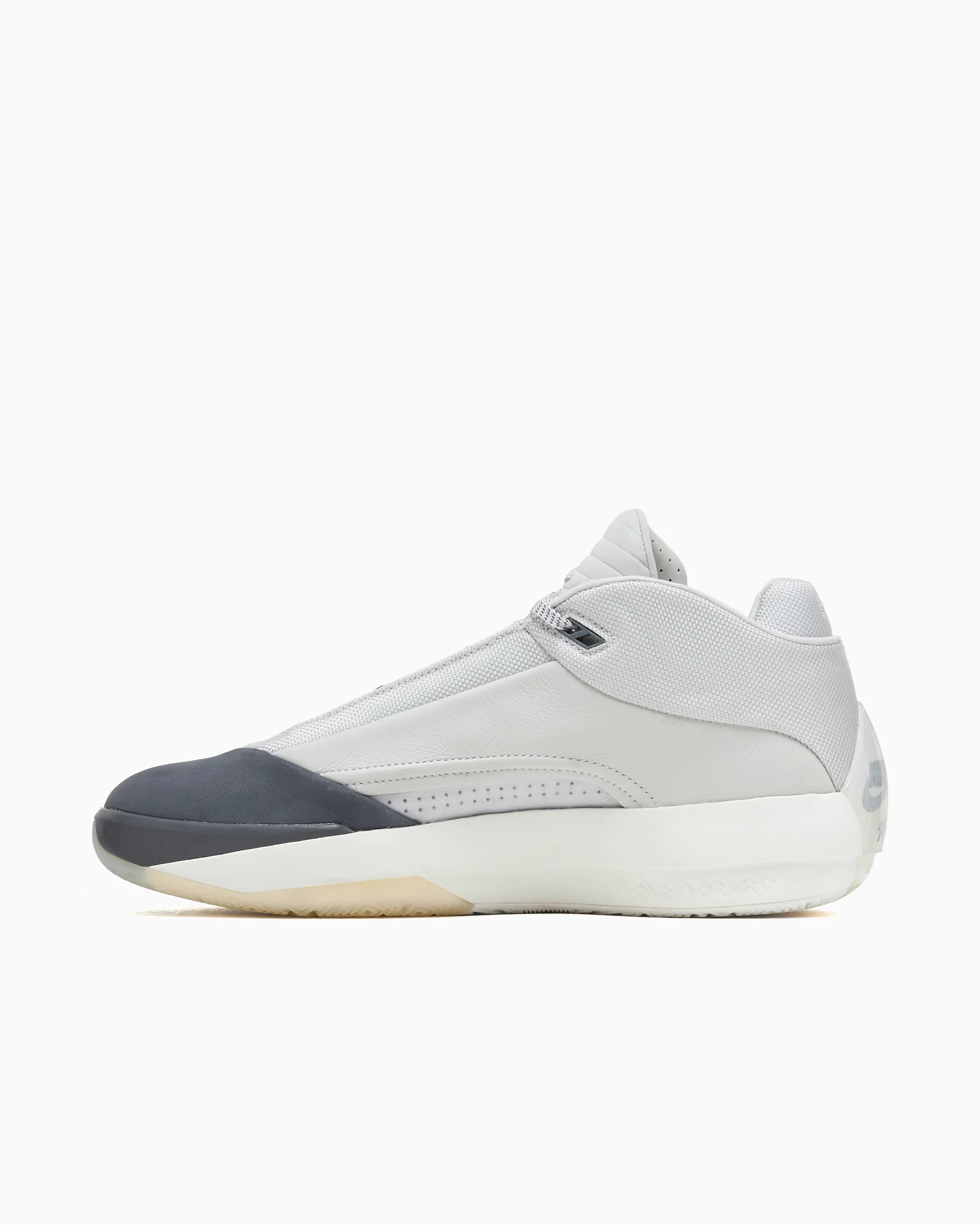 Air Jordan 40 "Wolf Grey" - Image 2