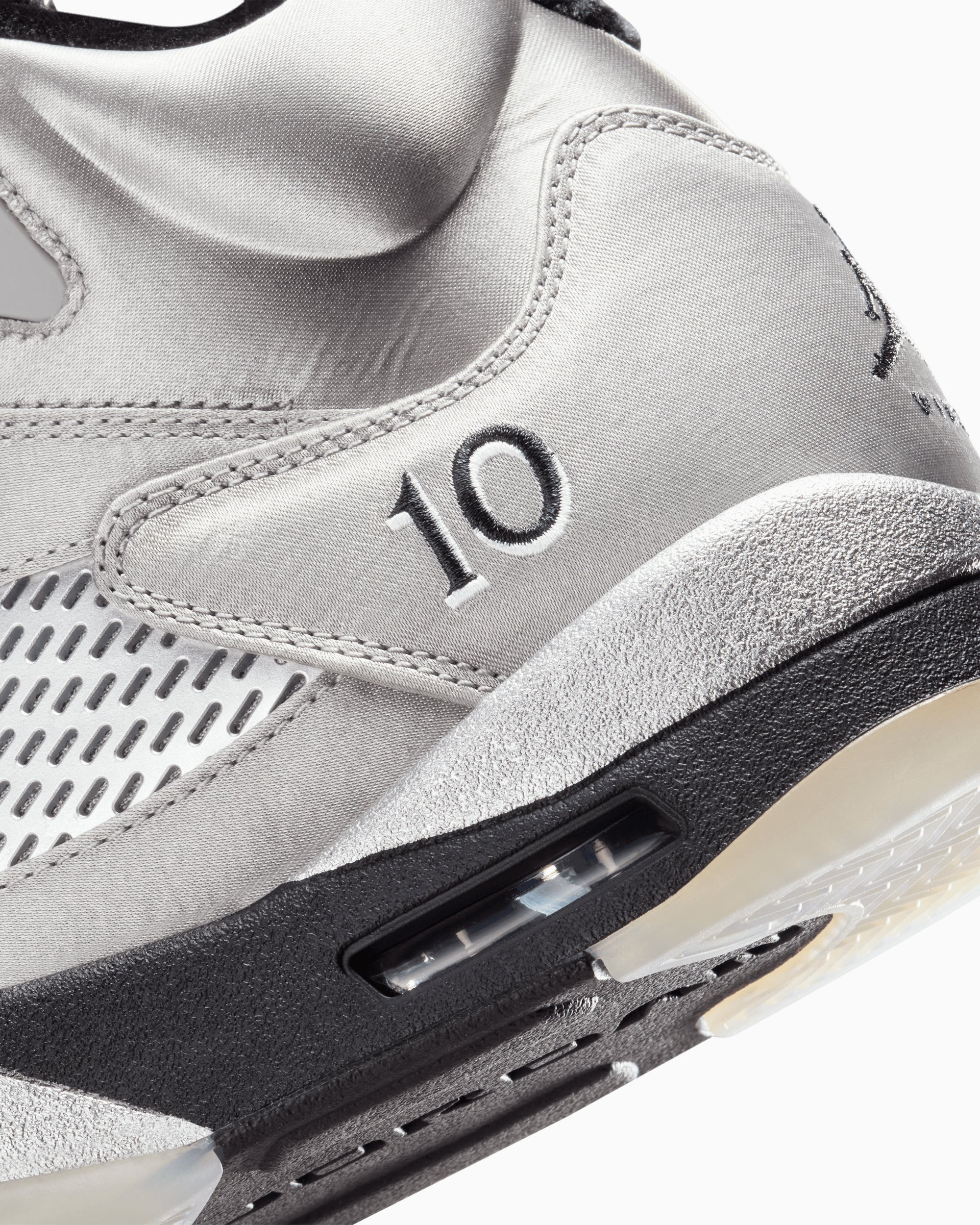 Air Jordan Women's 5 Retro "Wings" - Image 10