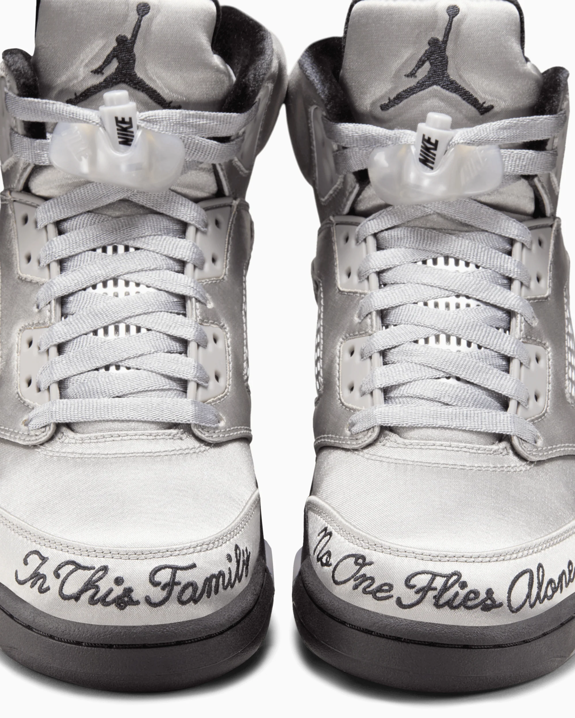 Air Jordan Women's 5 Retro "Wings" - Image 7