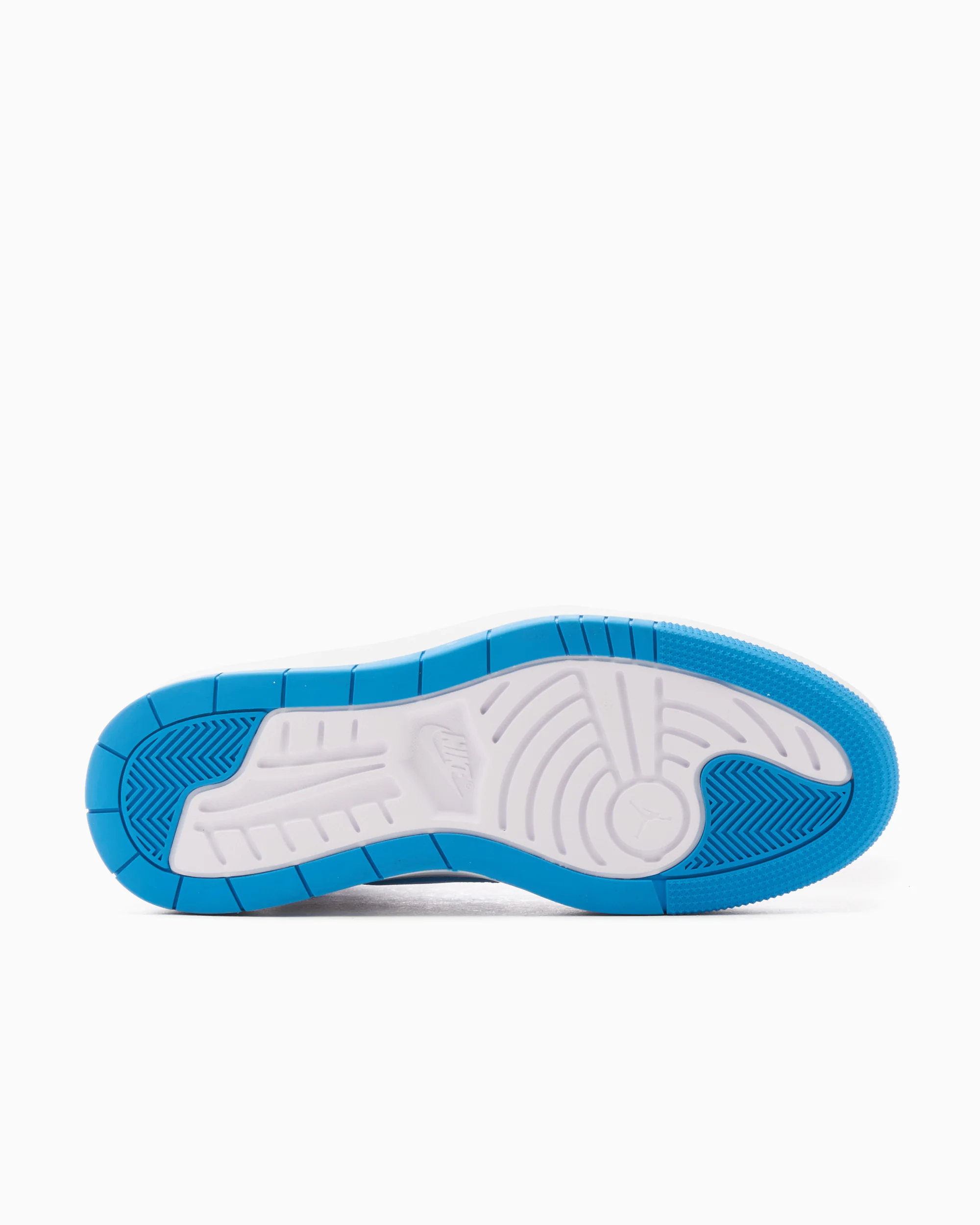 Air Jordan Women's 1 Elevate High - Image 4