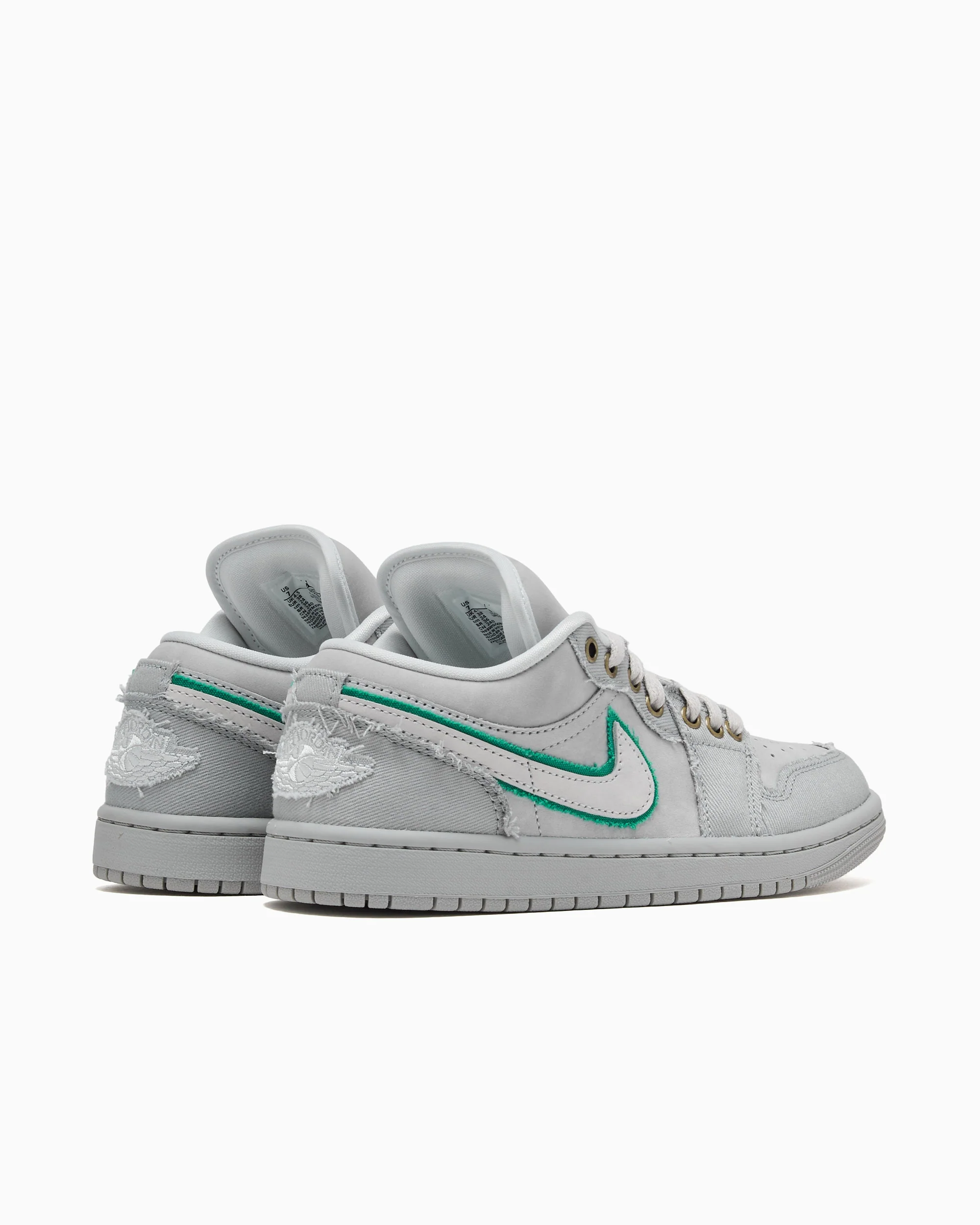 Air Jordan Women's 1 Low SE - Image 6