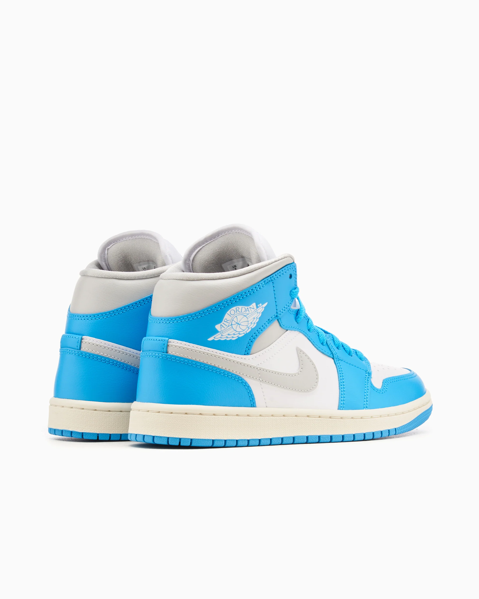 Air Jordan Women's 1 Mid - Image 6
