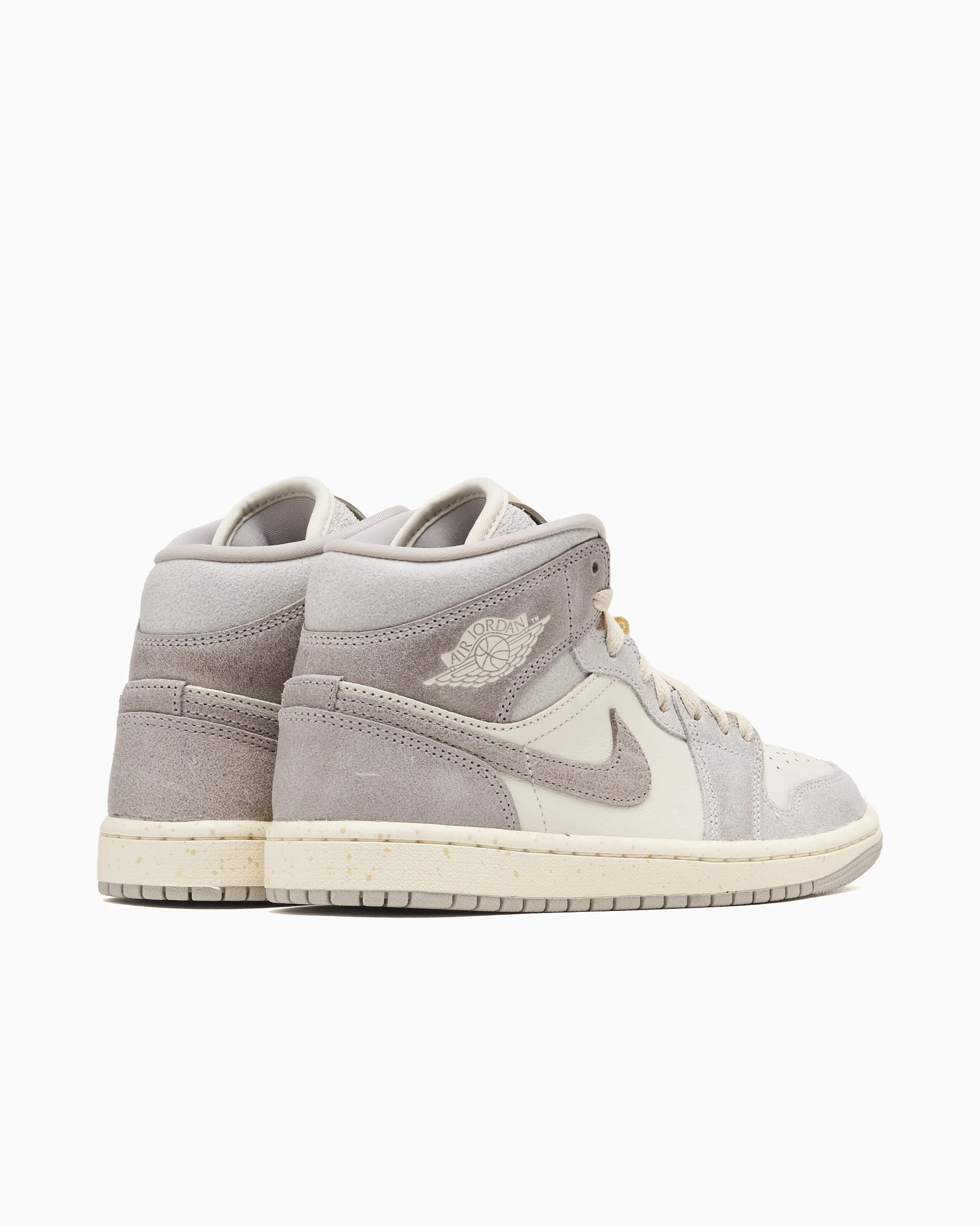 Air Jordan Women's 1 Mid SE - Image 6