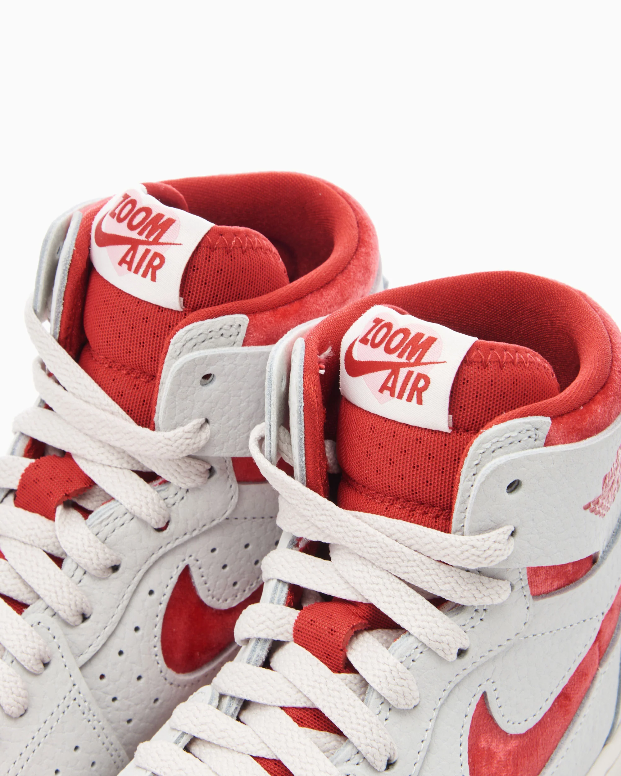 Air Jordan Women's 1 Zoom CMFT 2 SP "Valentines Day" - Image 7