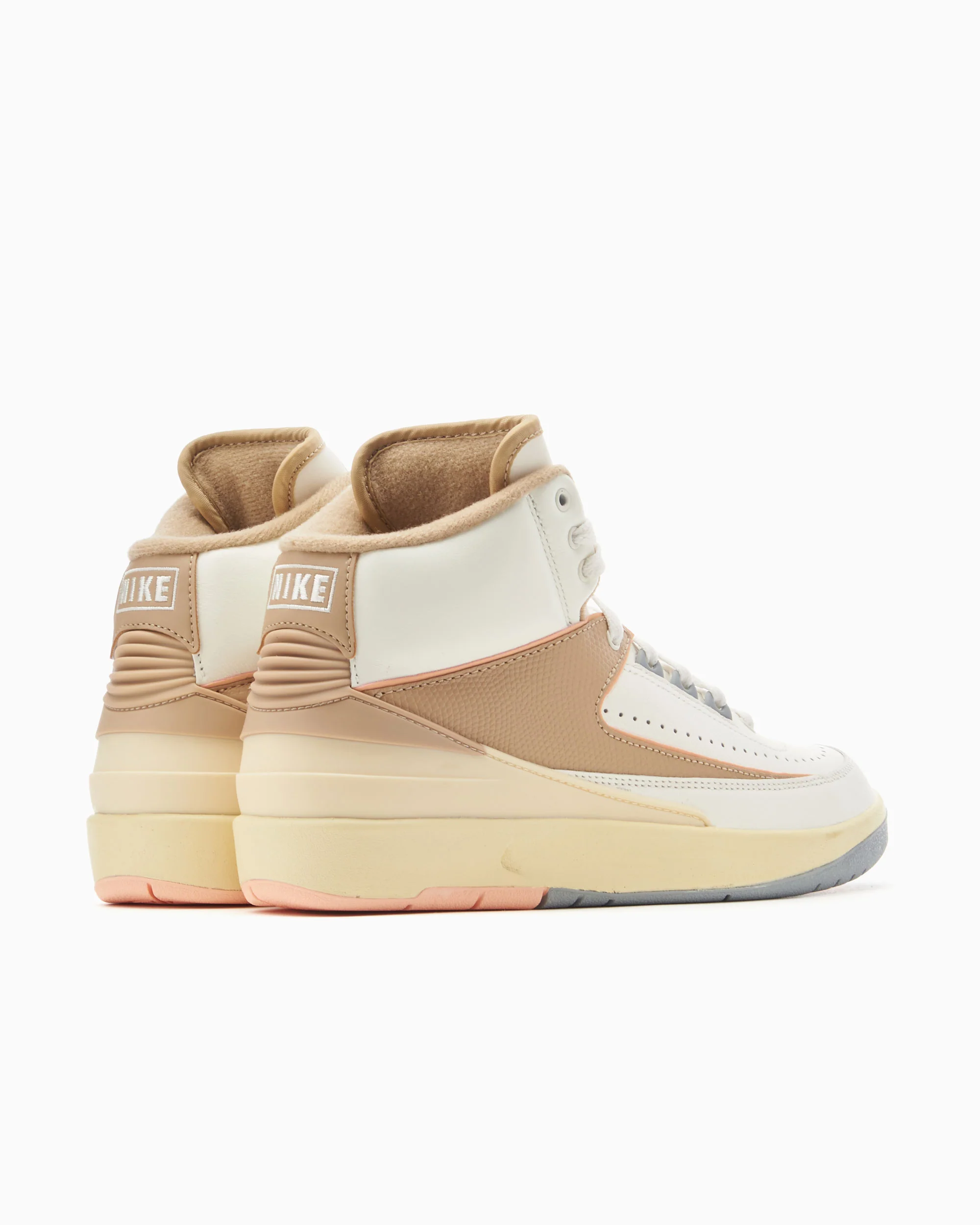 Air Jordan Women's 2 Retro "Muslin" - Image 6