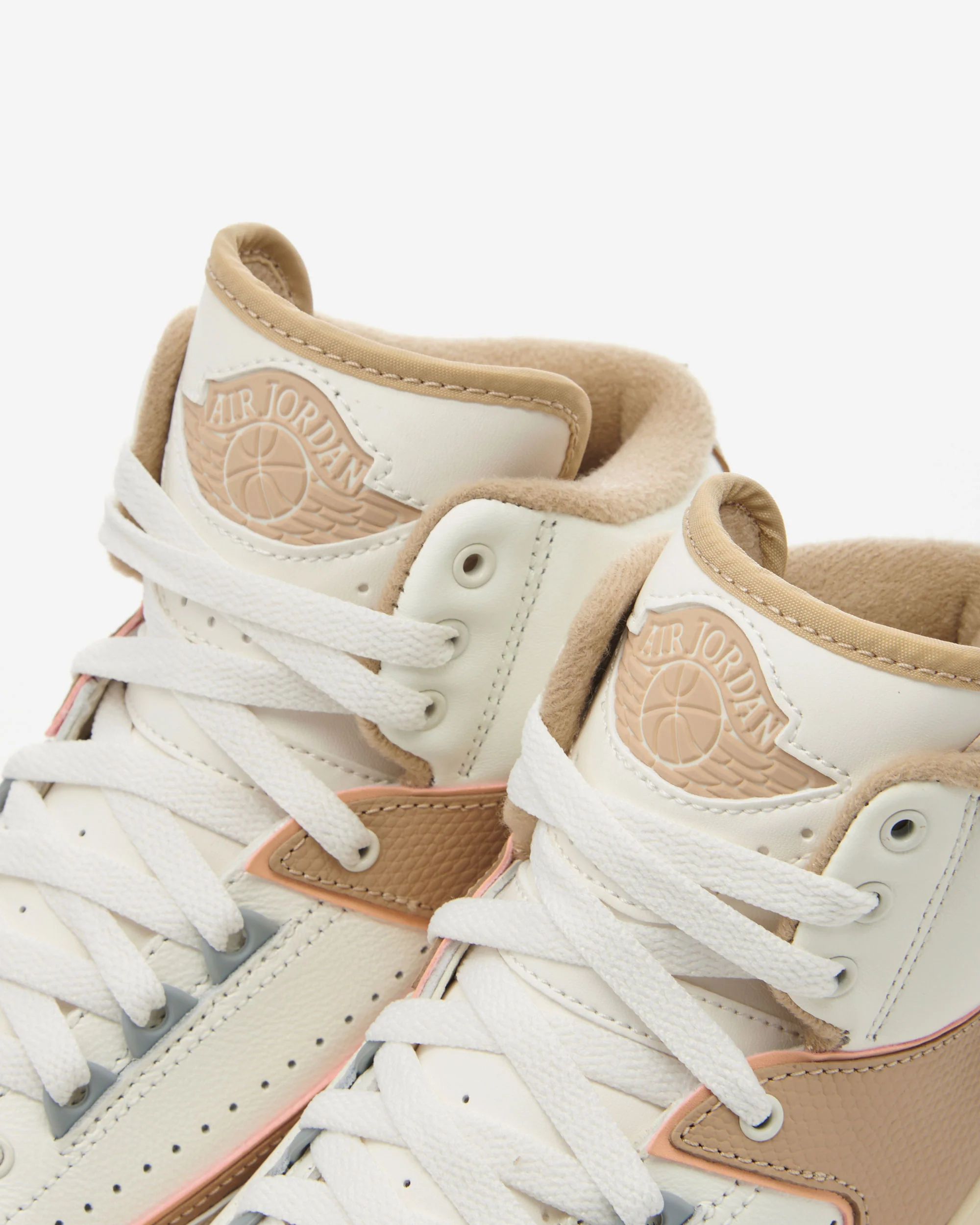Air Jordan Women's 2 Retro "Muslin" - Image 7