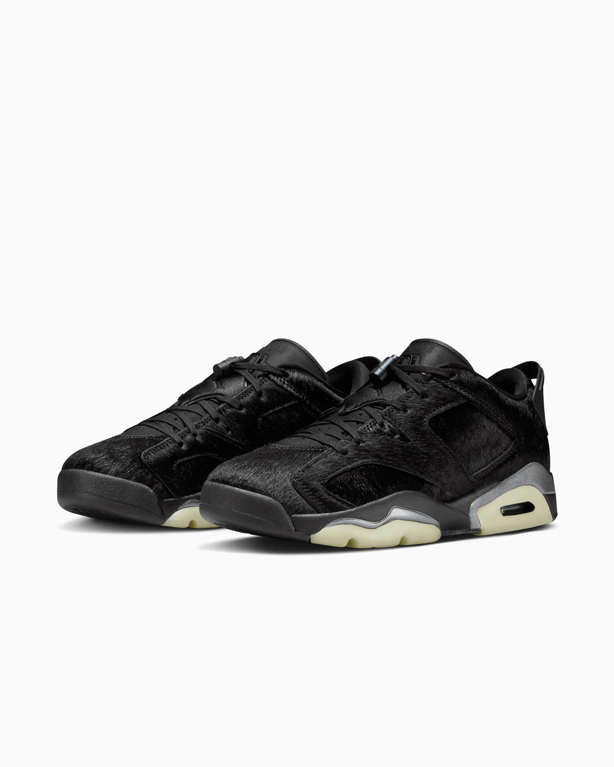 Air Jordan Women's 6 Retro Low "Blackout" - Image 4