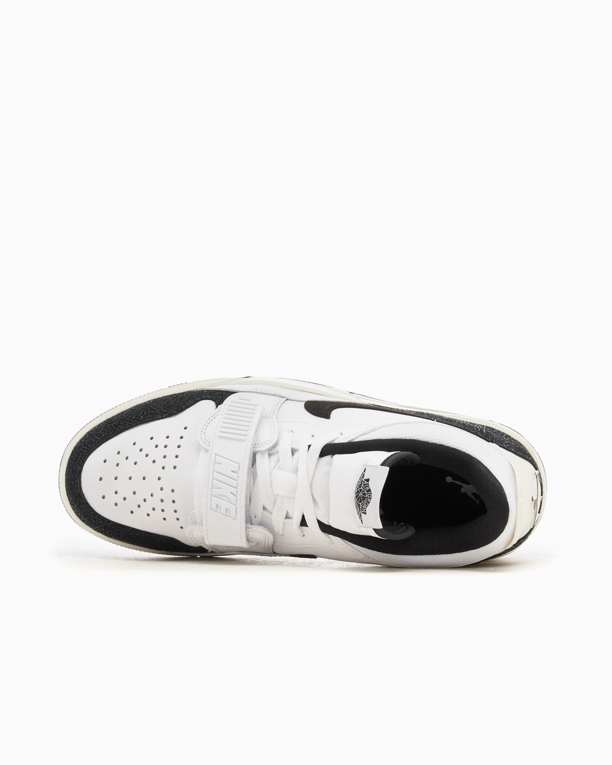 Air Jordan Women's Legacy 312 Low - Image 3