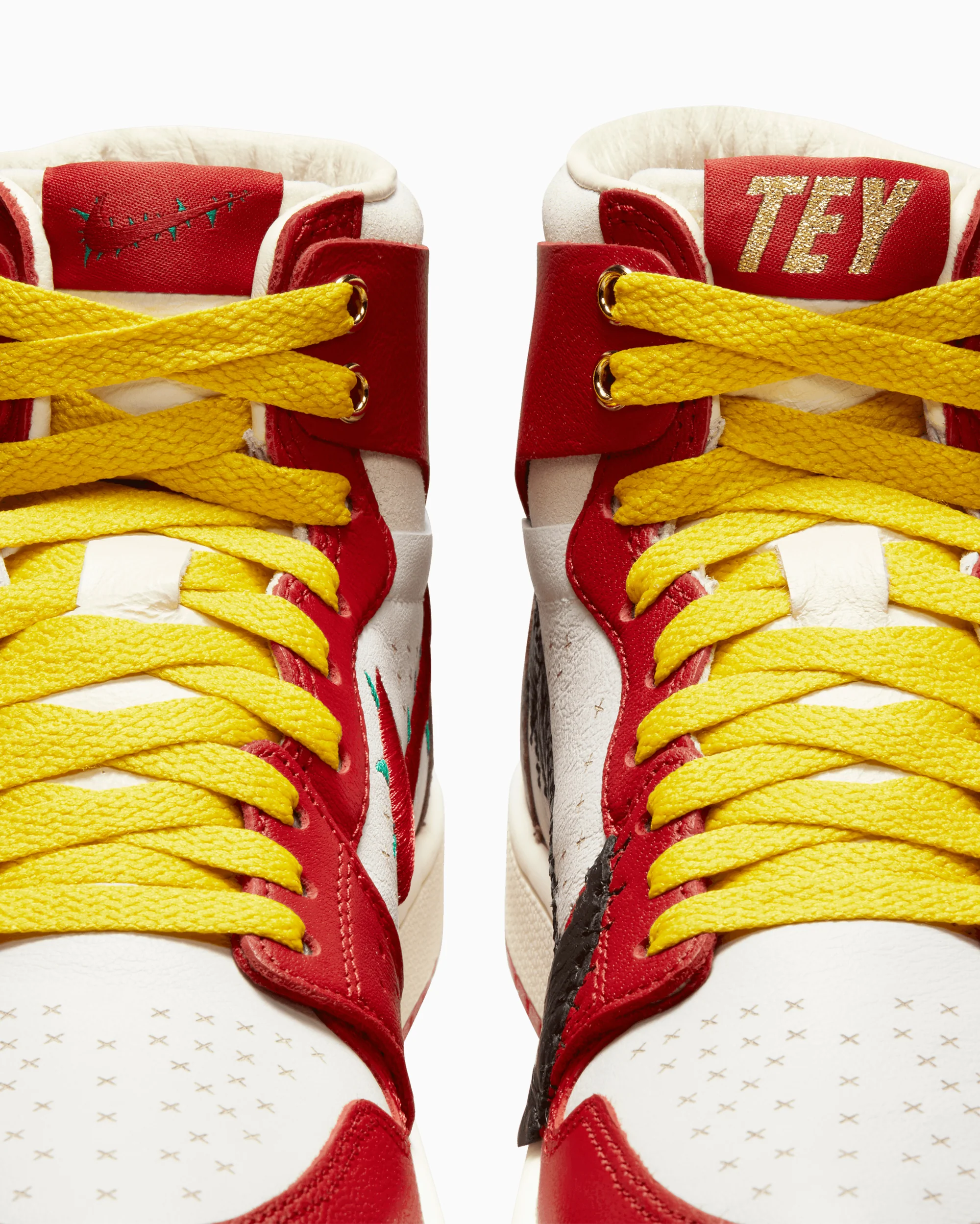 Air Jordan x Teyana Taylor Women's 1 Zoom CMFT 2 SP "A Rose From Harlem" - Image 10