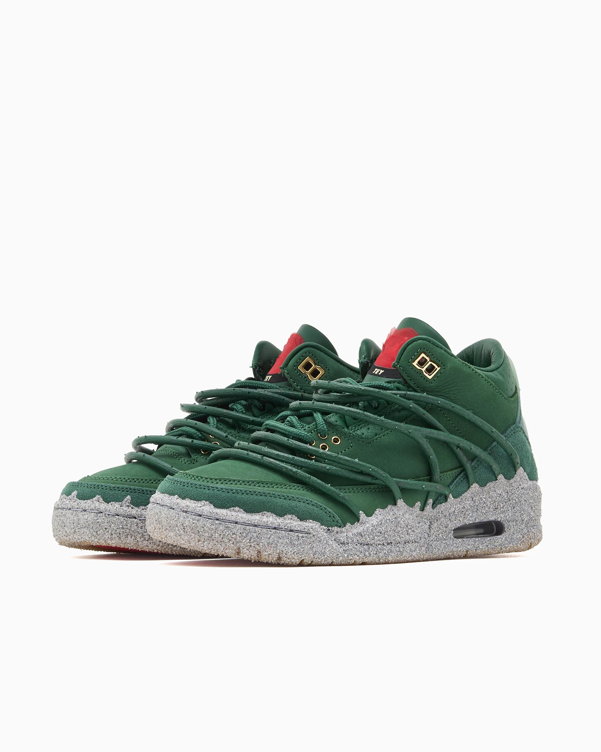 Air Jordan x Teyana Taylor Women's 3 Retro OG SP "Concrete Rose" - Image 7