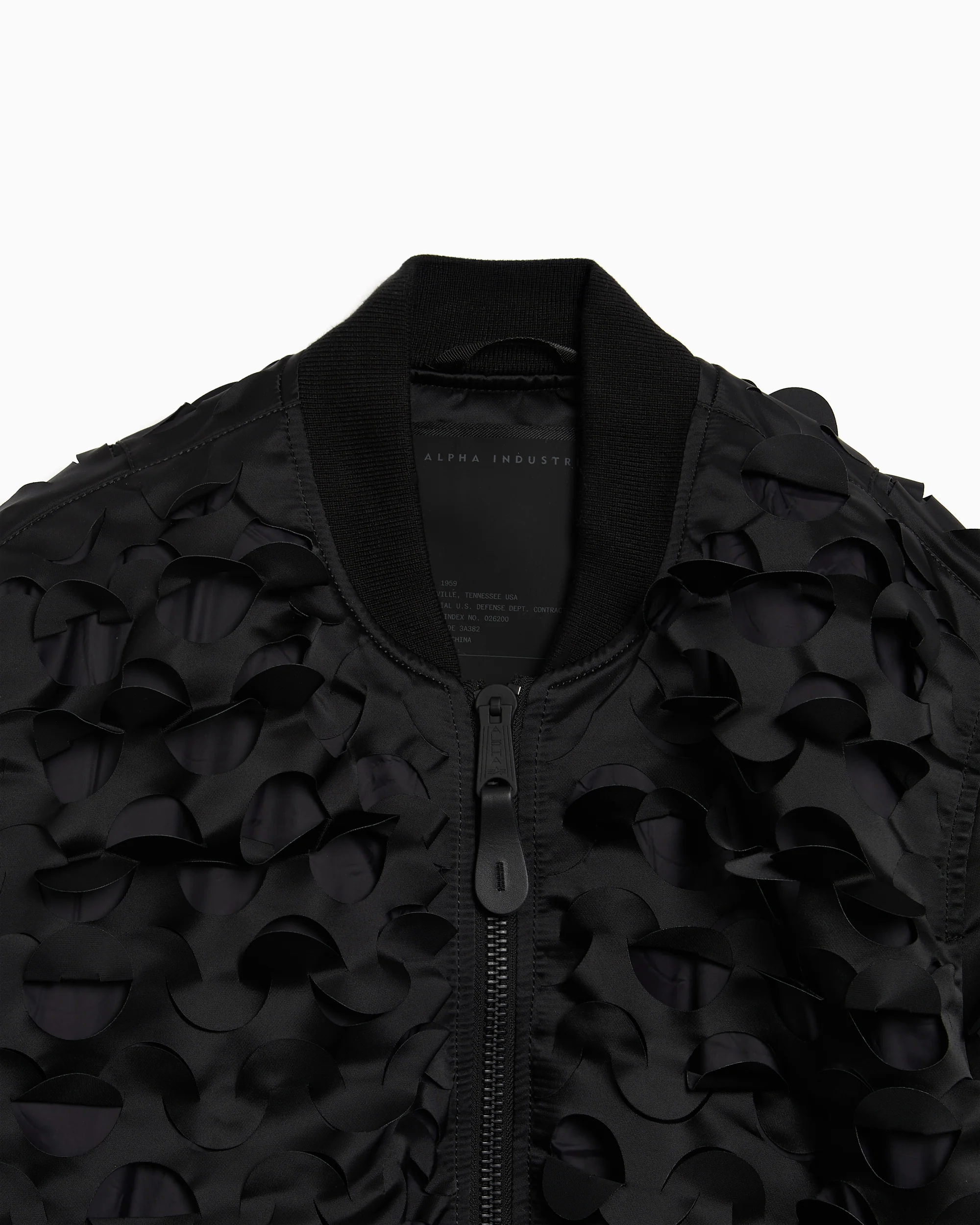 Alpha Industries MA-1 Ulcans Flight Relaxed Herren-Bomberjacke - Image 3