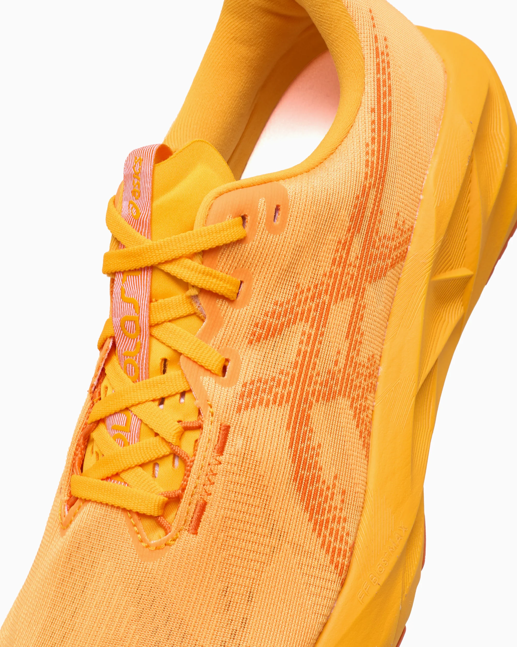 ASICS Novablast 5 - Image 8