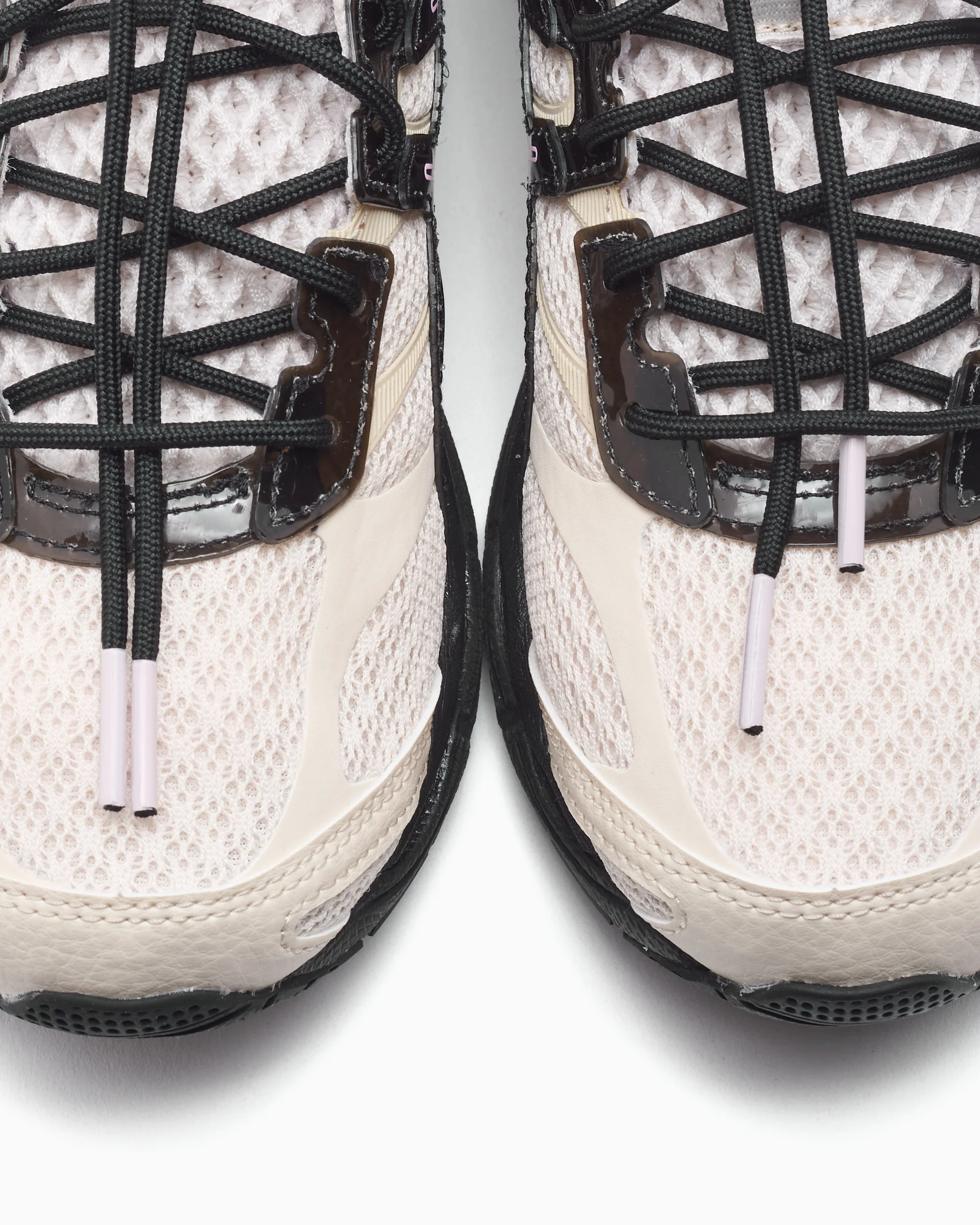 ASICS x Finesse Gel-Cumulus™ 16 - Image 7