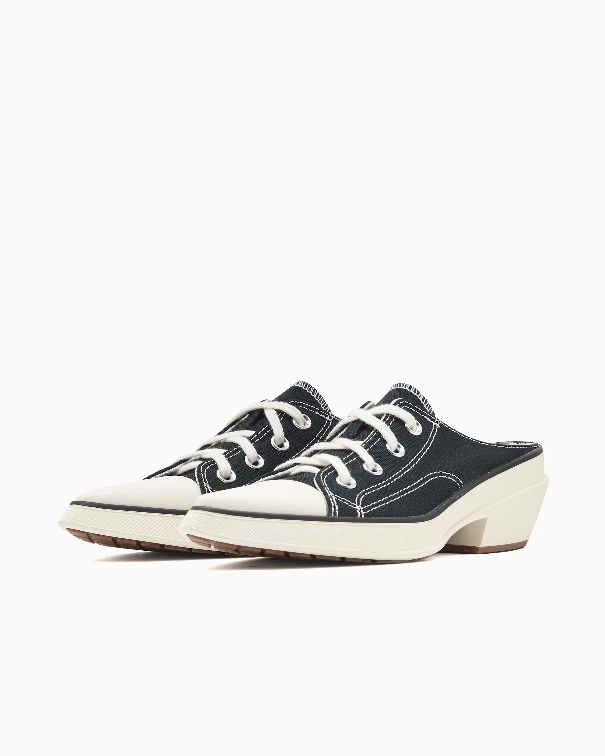 Converse Chuck 70 De Luxe Pointed Mule Heel - Image 5