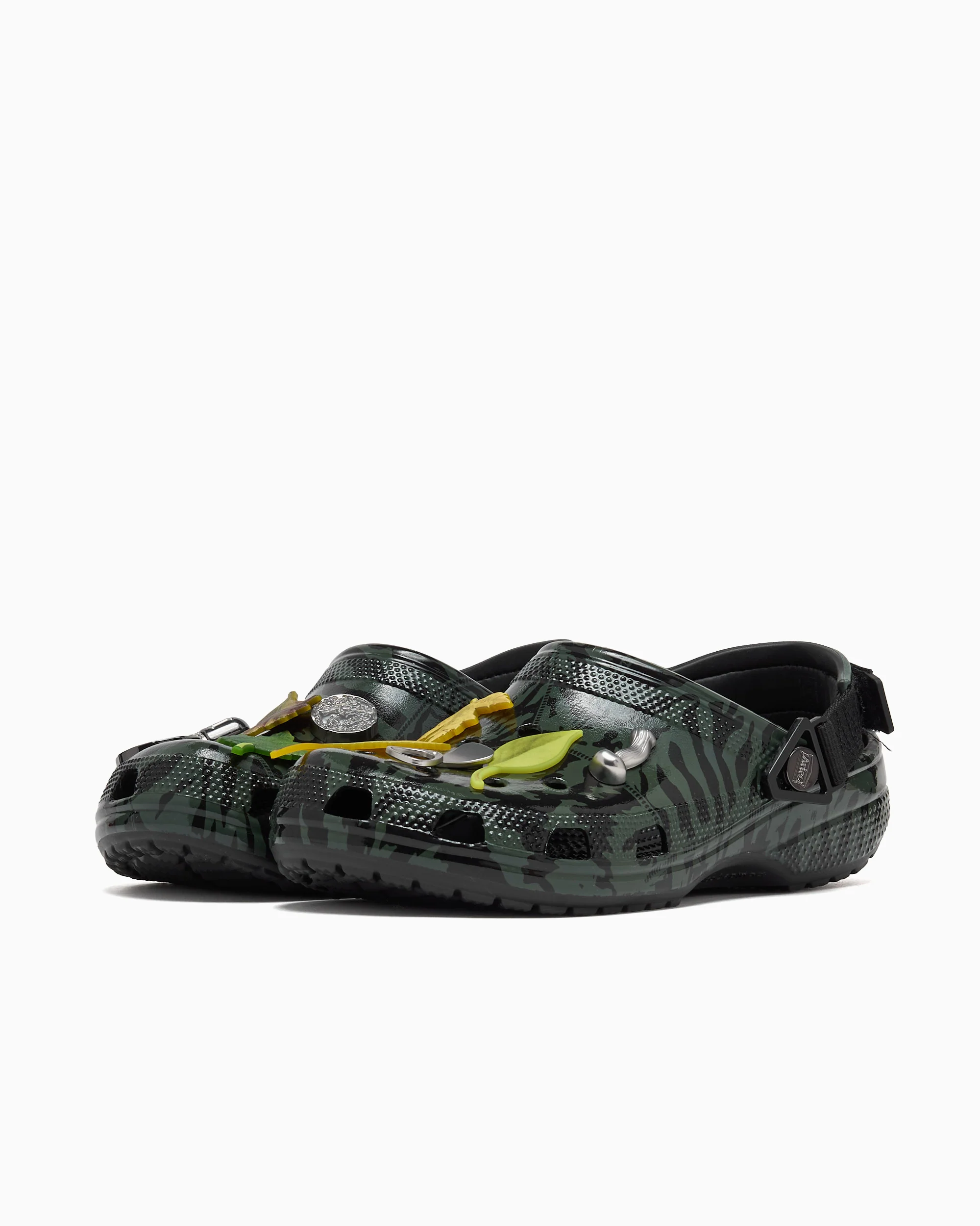 Crocs x ARIES Classic Clog U - Image 5