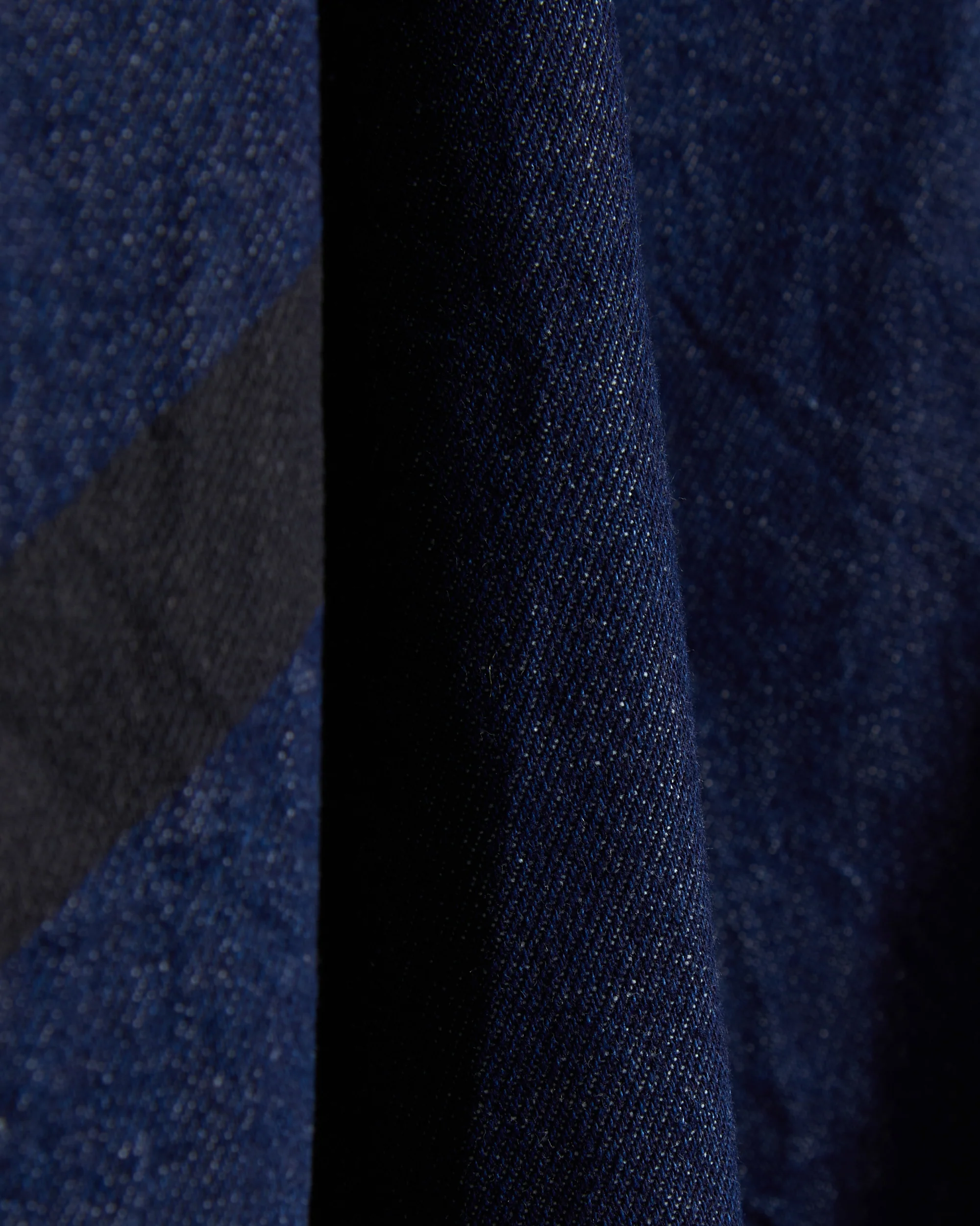 Engineered Garments Indigo Music Note Herren-Chino Jeans - Image 6