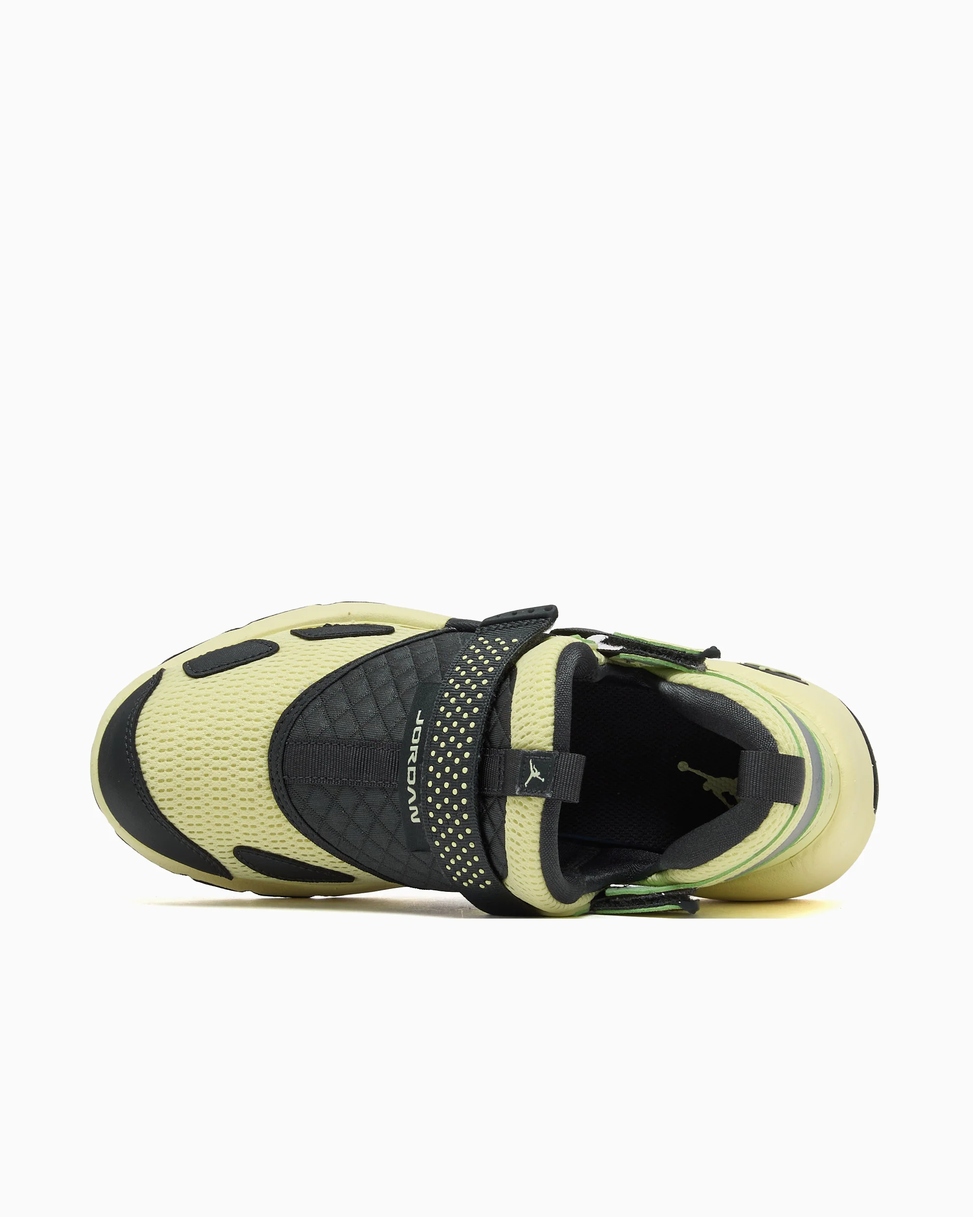 Jordan Women's Trunner LX - Image 3