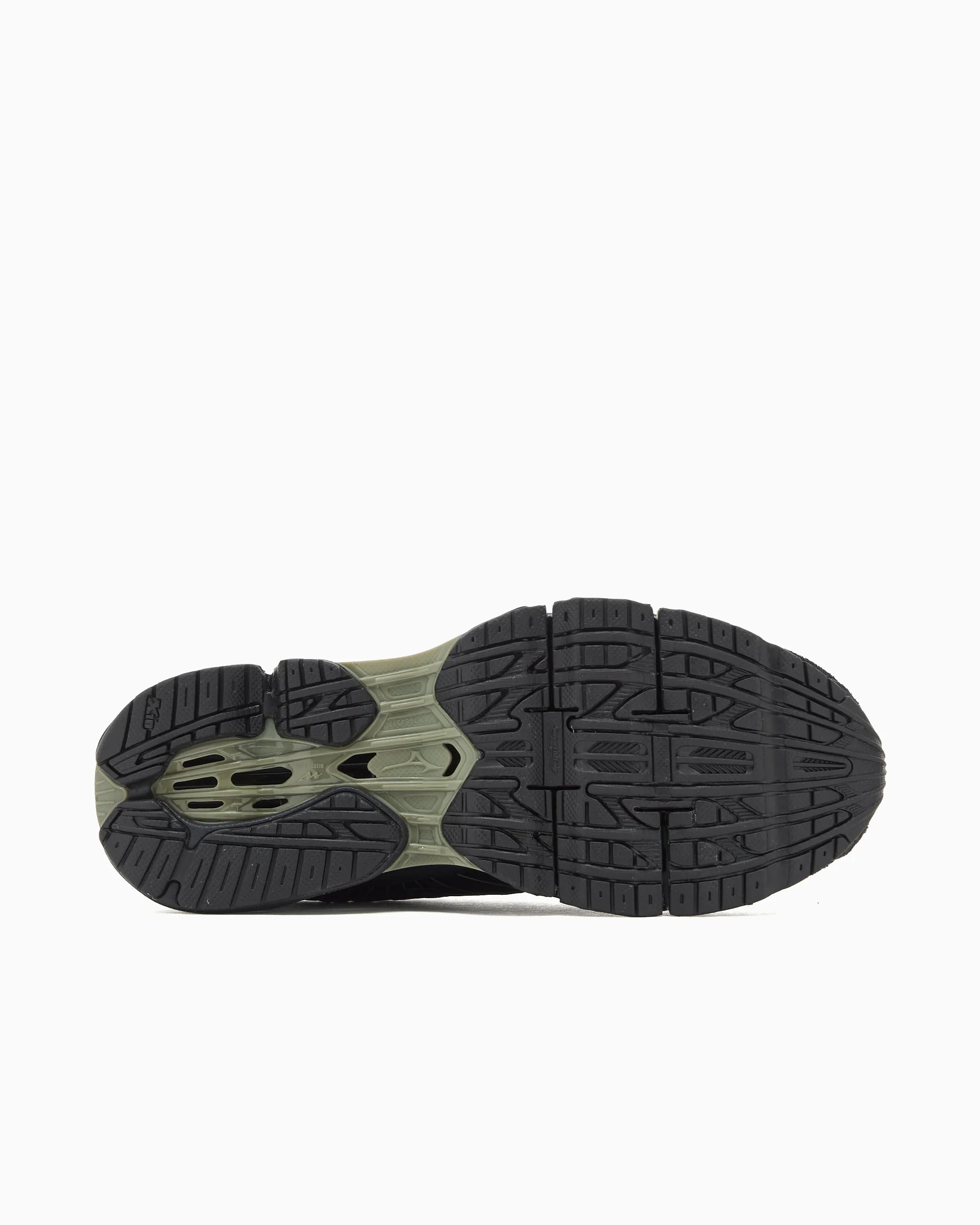 Mizuno x Maharishi Wave Prophecy LS - Image 4