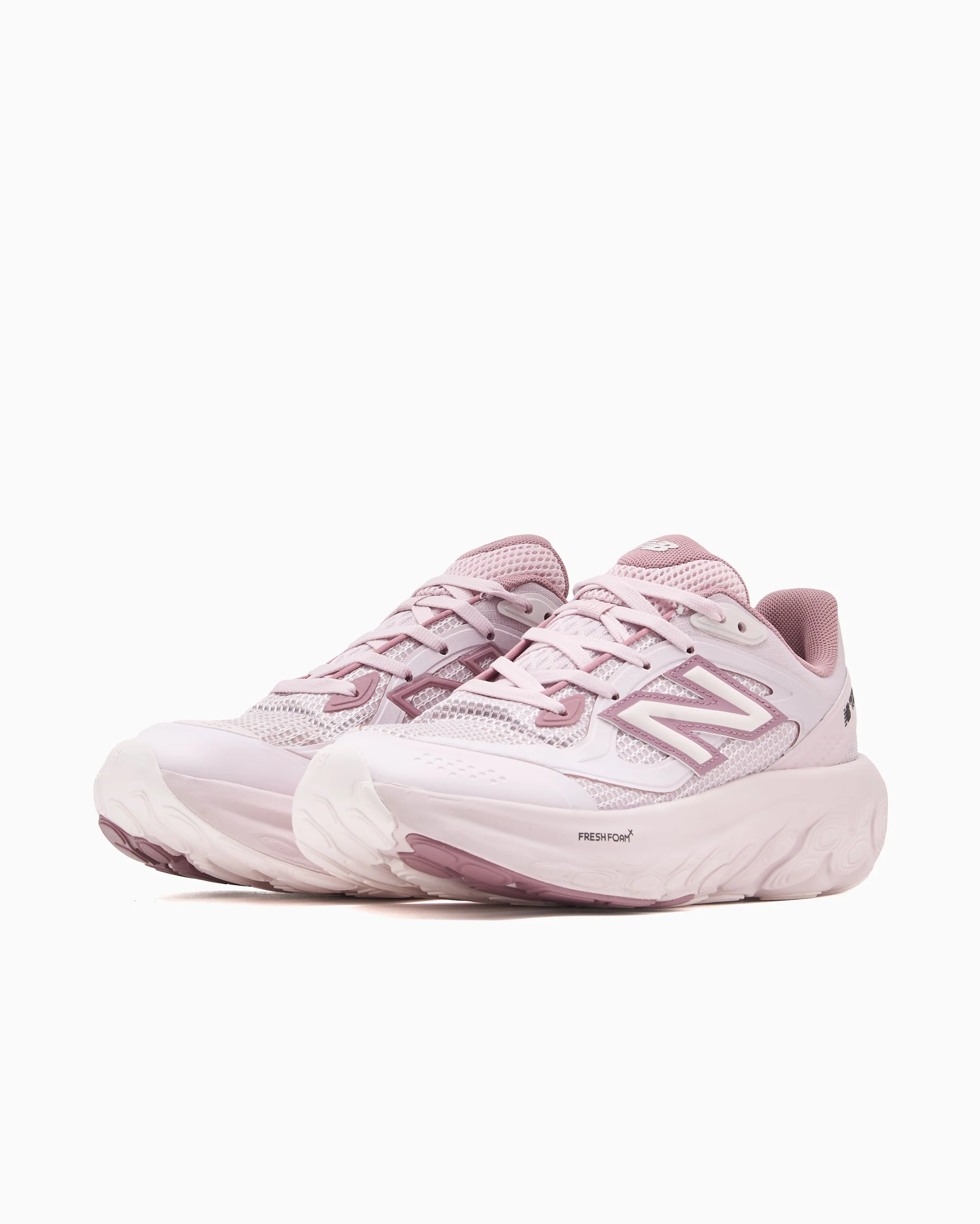 New Balance Fresh Foam UTRN 6V8 - Image 5