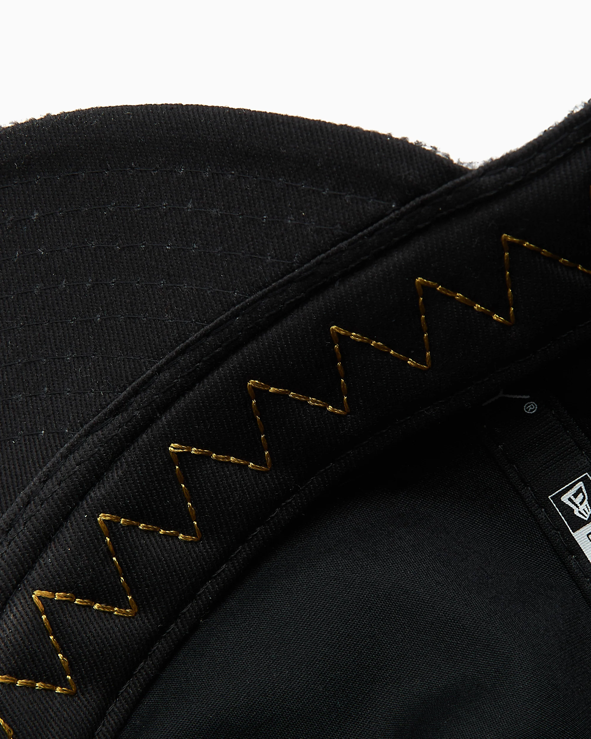 New Era x FOOTDISTRICT 10th Anniversary 9FIFTY Retro Crown Unisex Cap Unisex Cap - Image 6