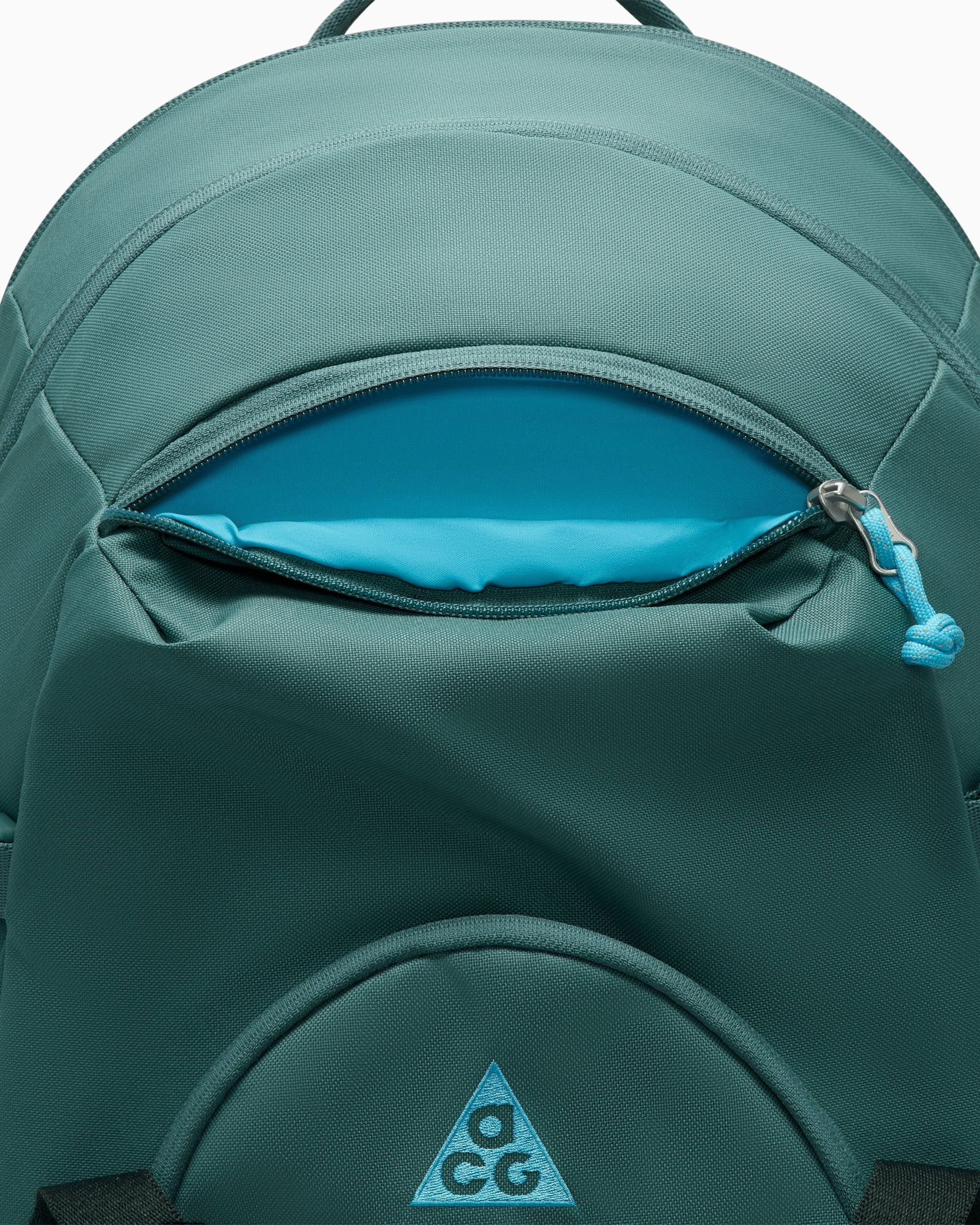 Nike ACG Daymax 25L Unisex Rucksack - Image 6