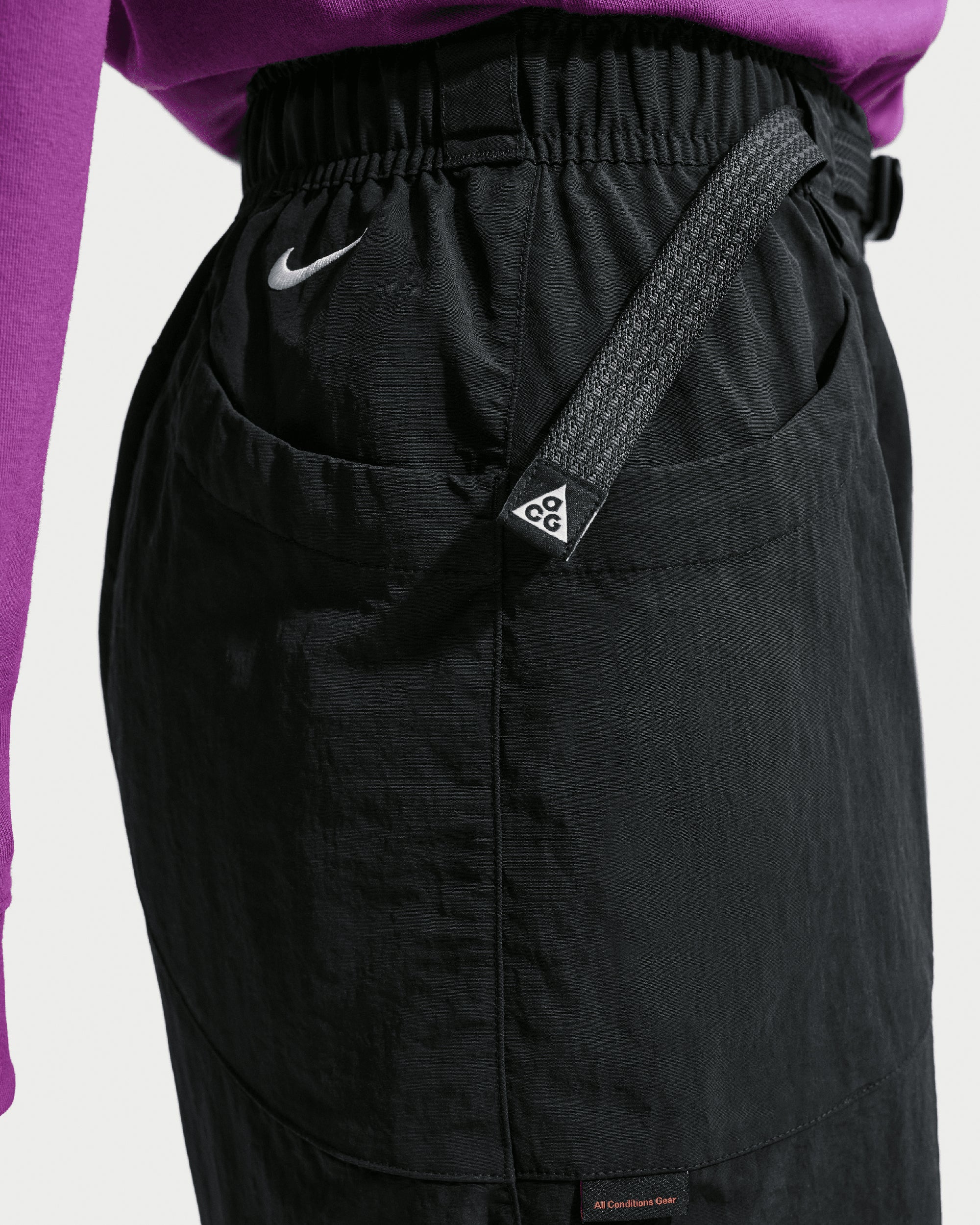 Nike ACG "Dolomiti" UV-Schutz Relaxed Damen-Trainingshose - Image 3