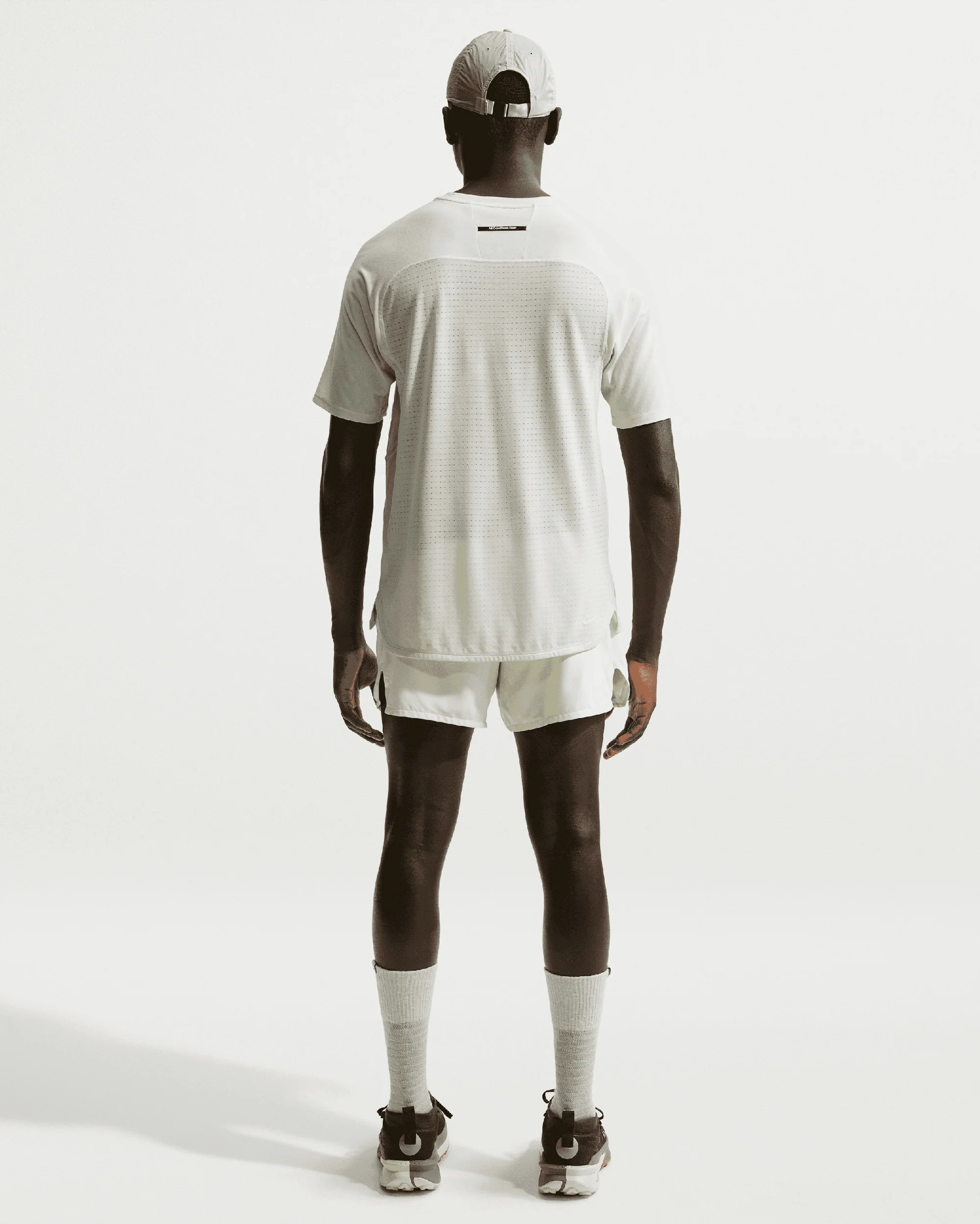 Nike ACG Running Dri-FIT "Solar Chase" Herren-T-Shirt - Image 4