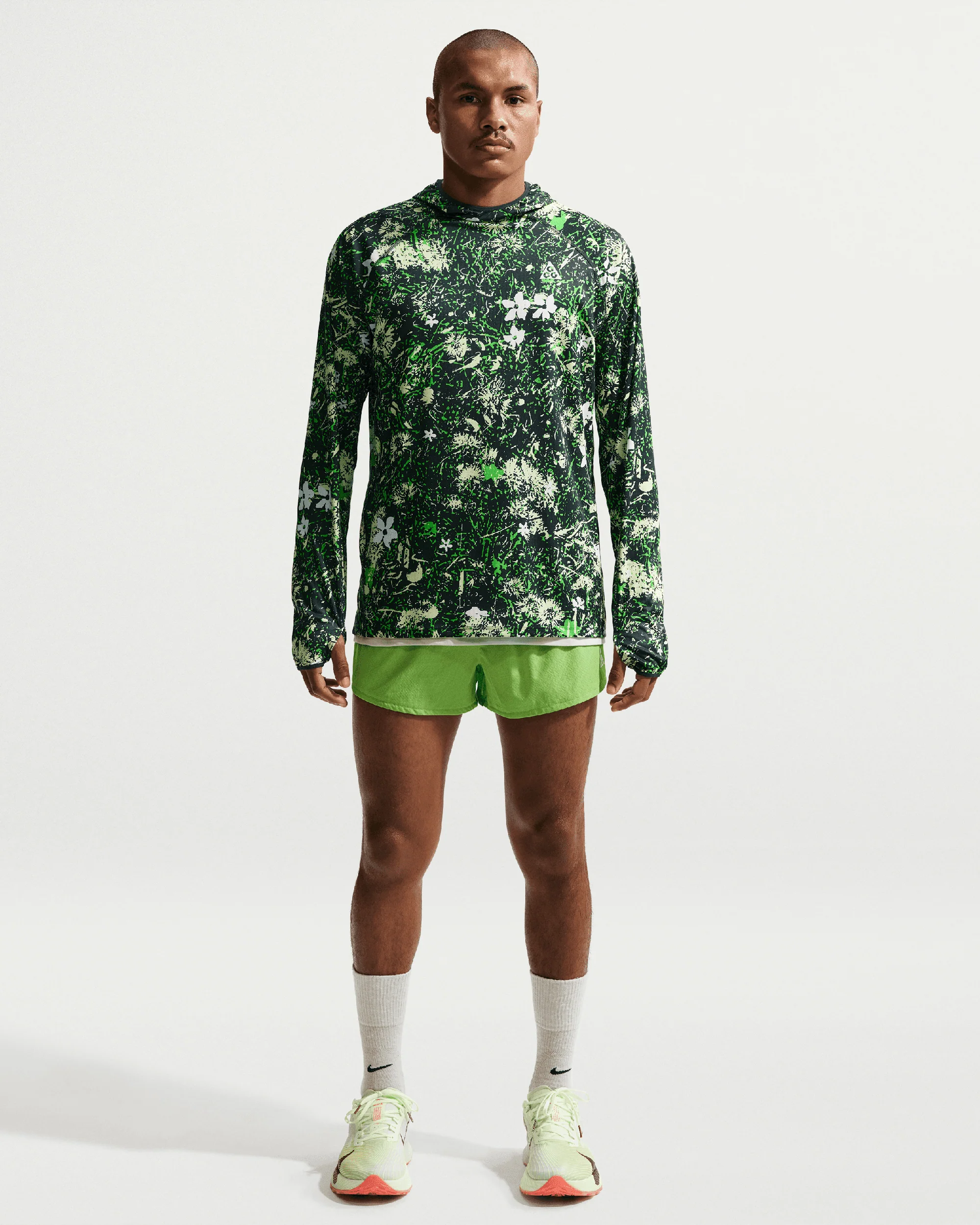 Nike ACG "Solar Chase" UV-Schutz Herren-Hoodie - Image 2